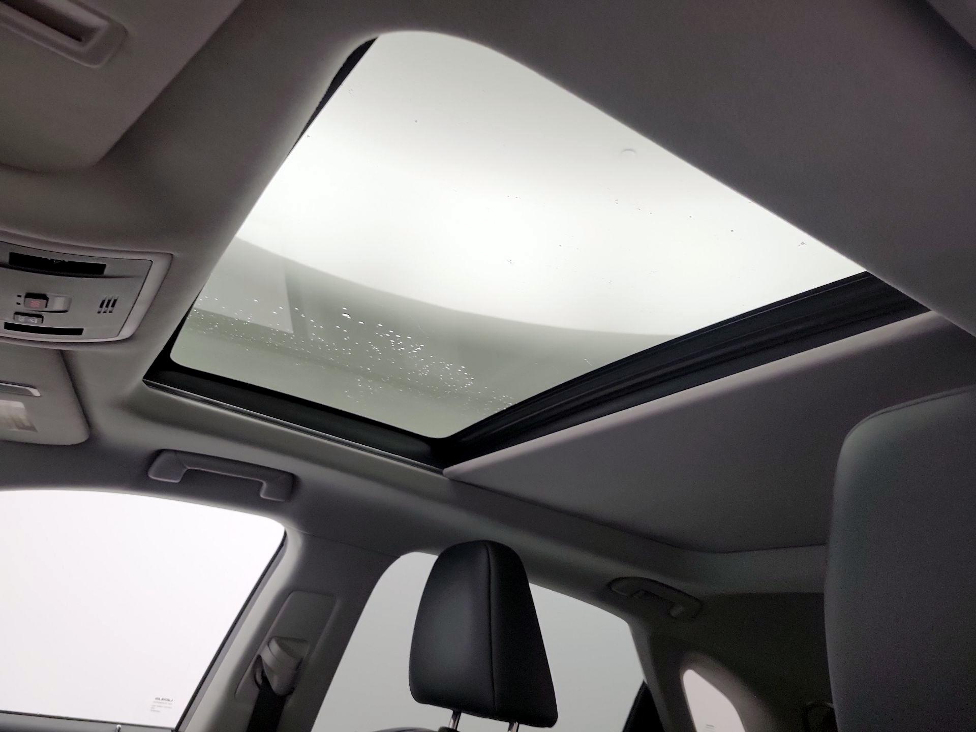 Thumbnail: 2019 Lexus RX - 20