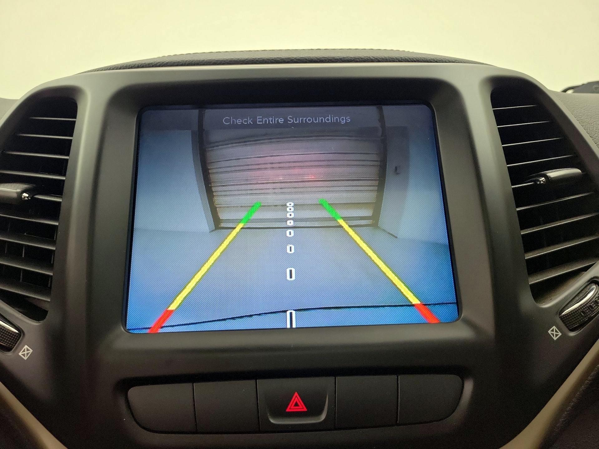 Thumbnail: 2014 Jeep Cherokee - 14