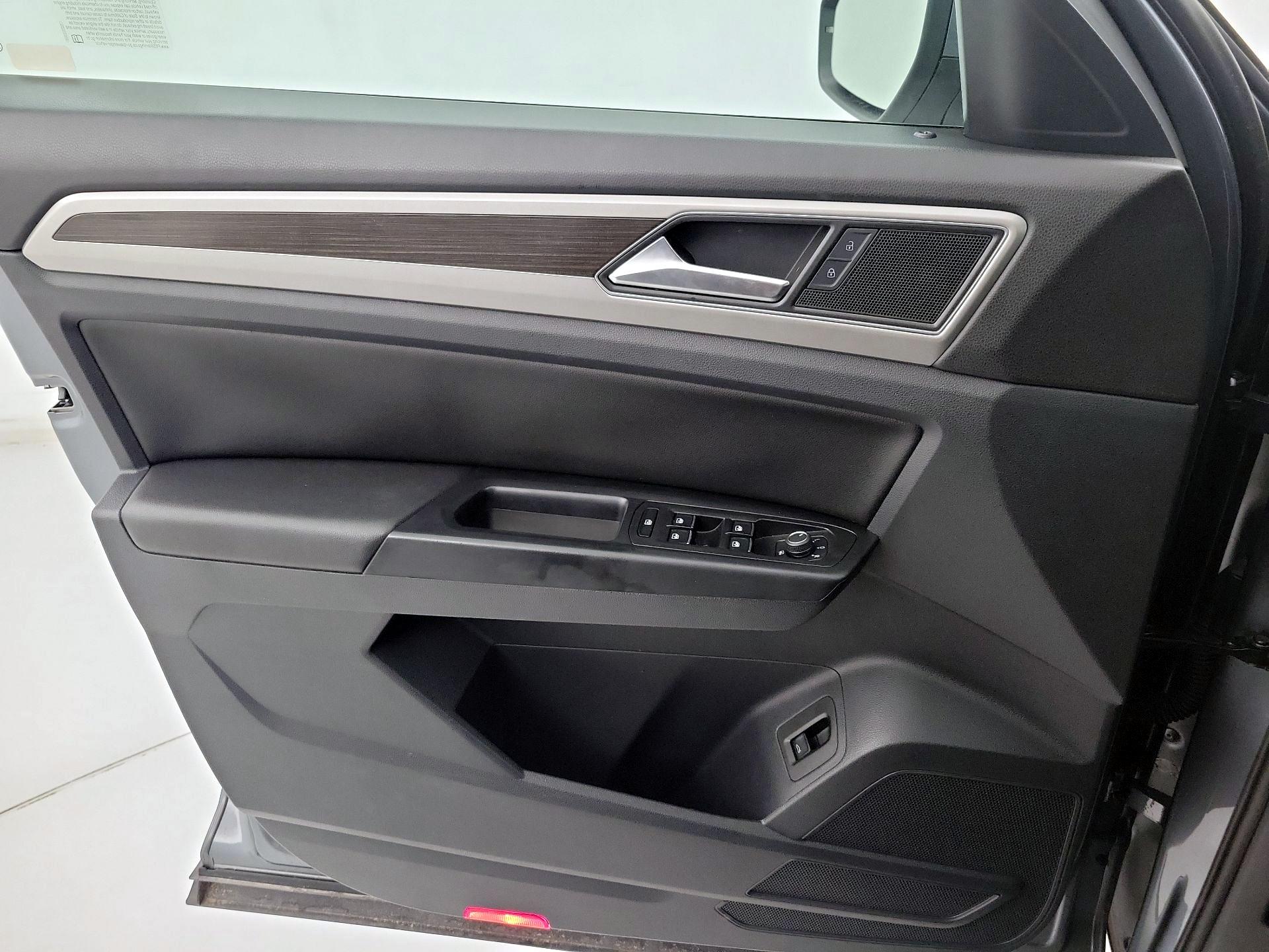 Thumbnail: 2019 Volkswagen Atlas - 12