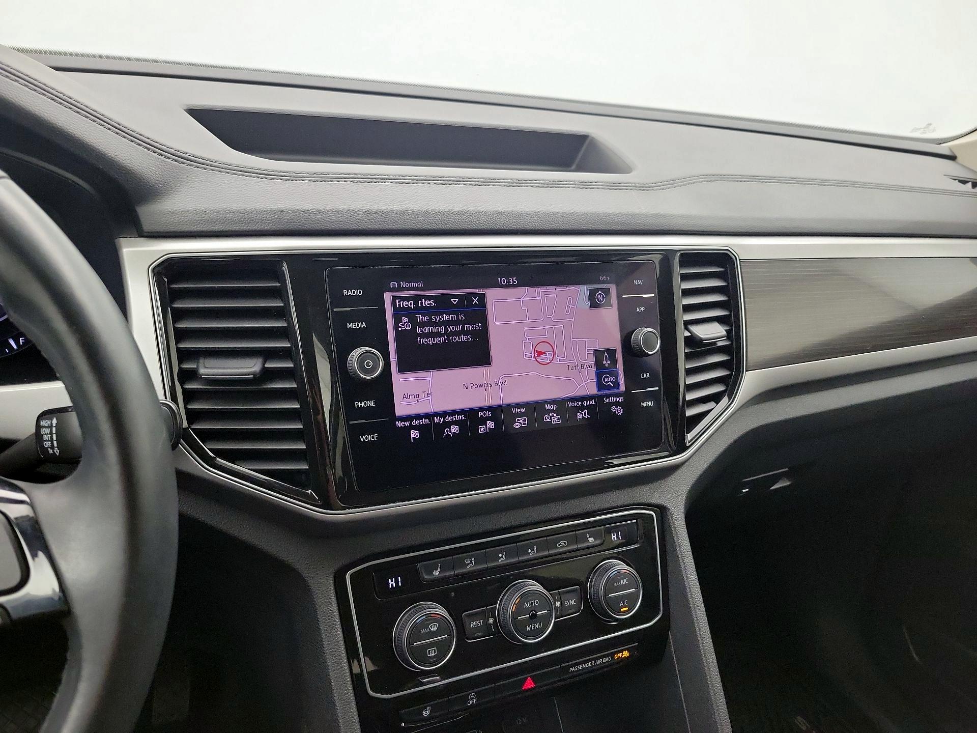 Thumbnail: 2019 Volkswagen Atlas - 14