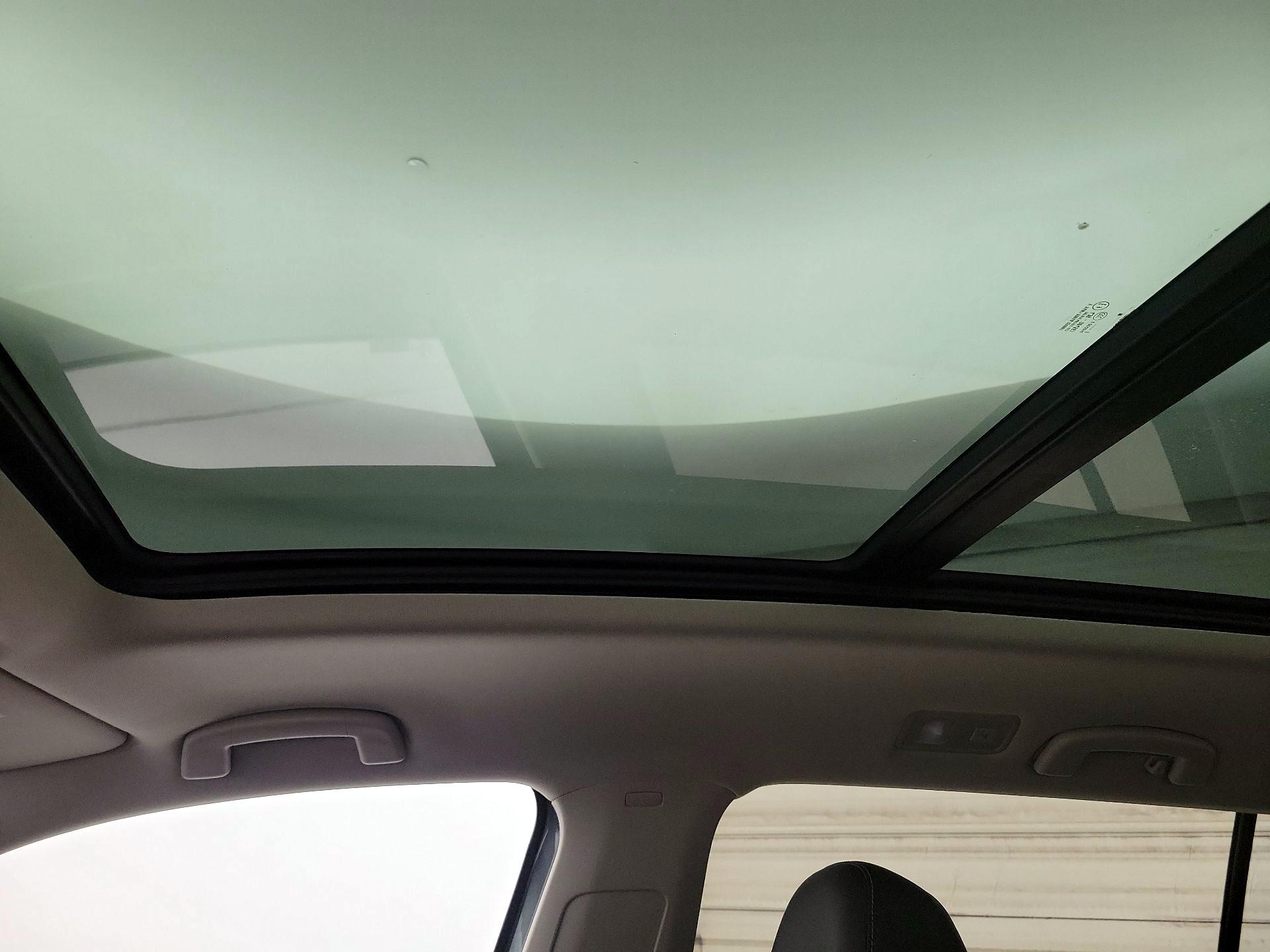 Thumbnail: 2019 Volkswagen Atlas - 20