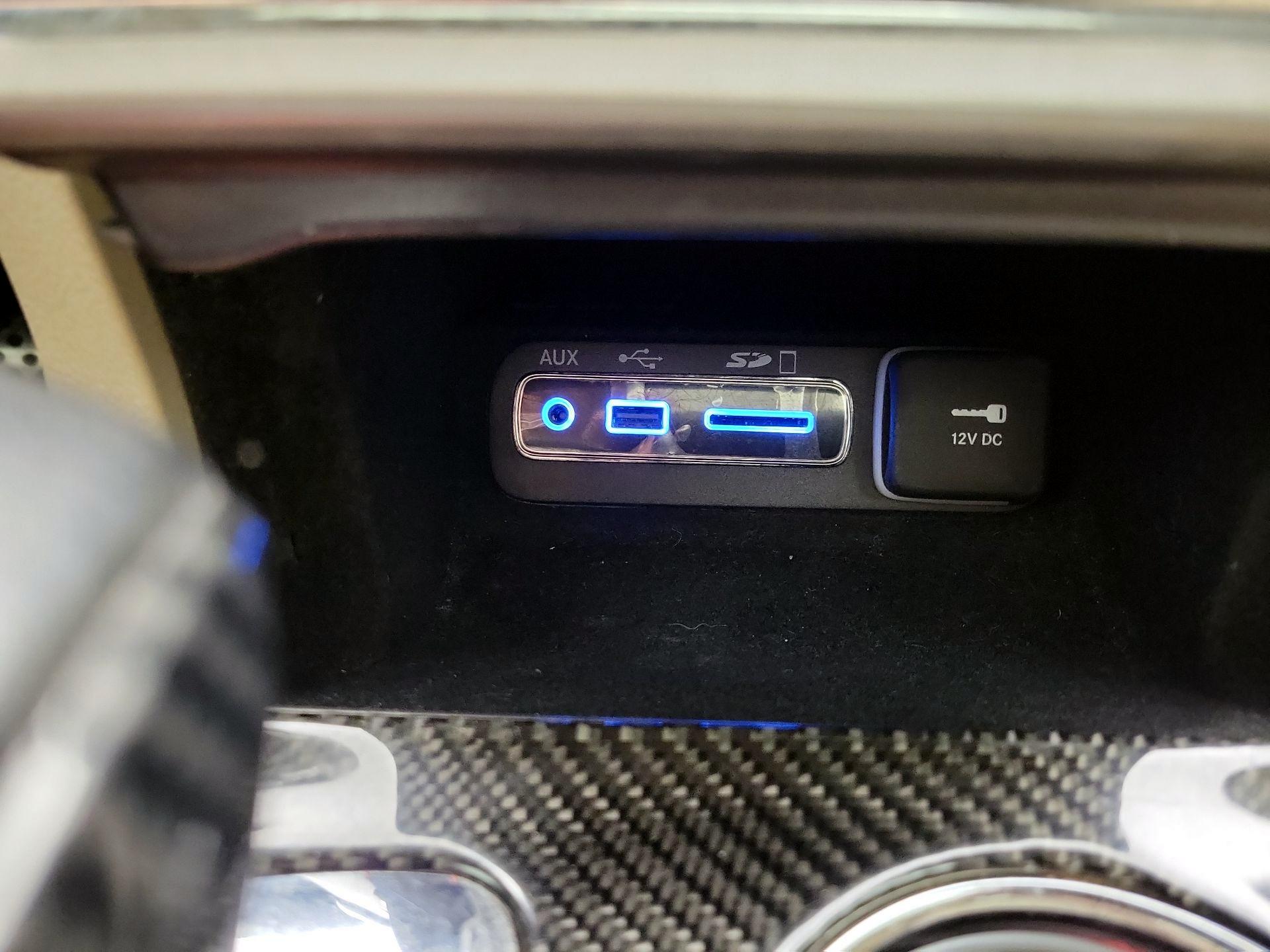 Thumbnail: 2017 Jeep Grand Cherokee - 19