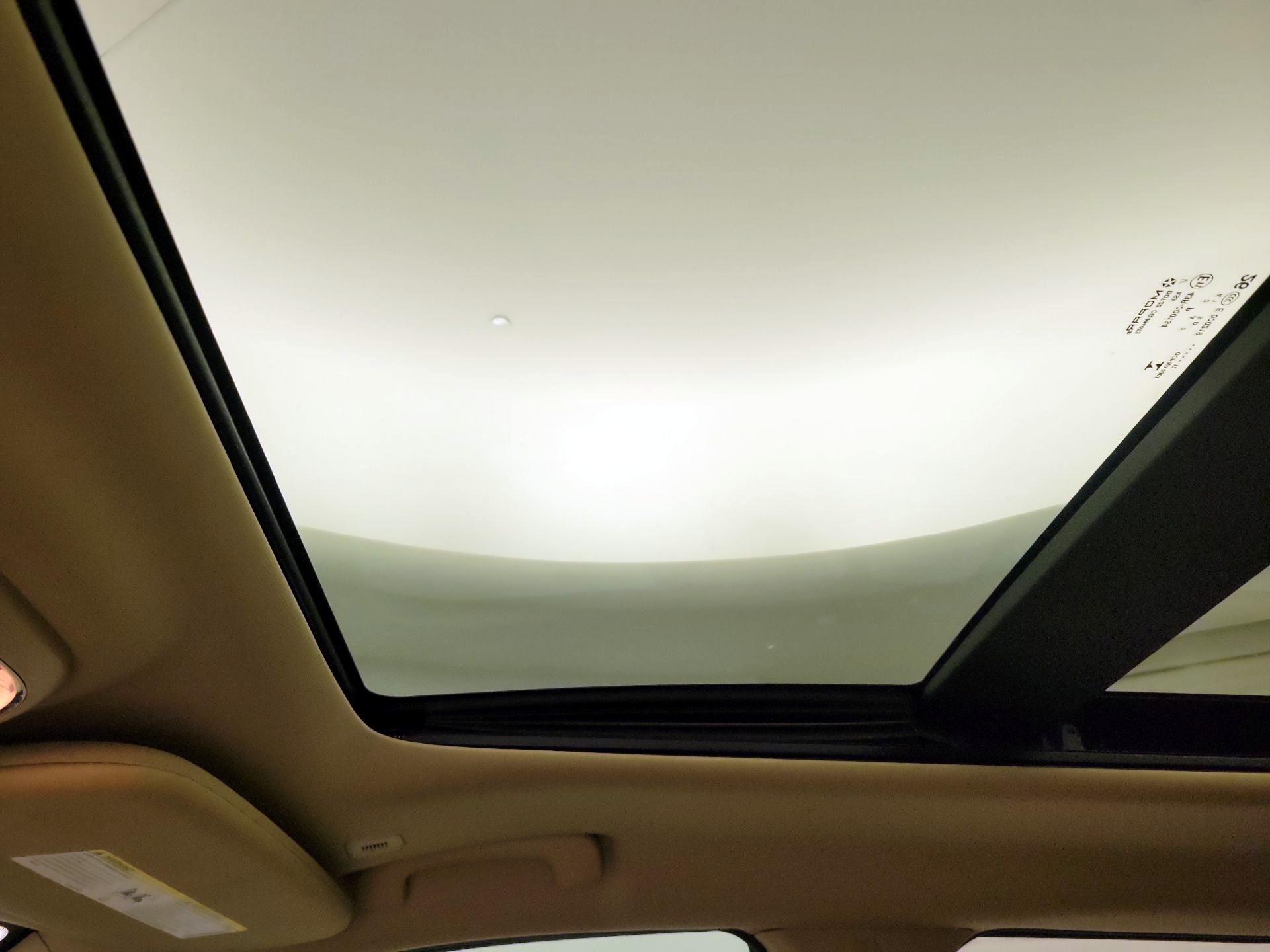 Thumbnail: 2017 Jeep Grand Cherokee - 20