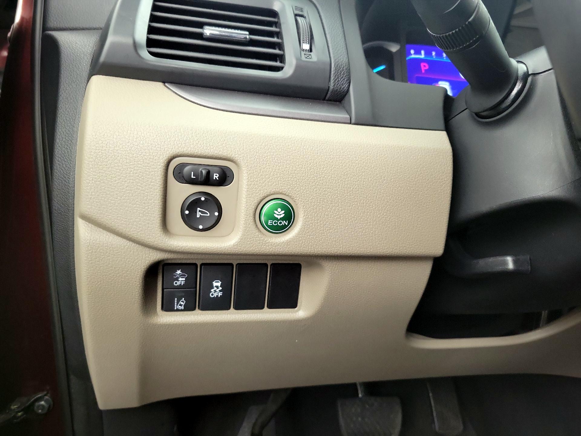 Thumbnail: 2019 Honda Pilot - 13