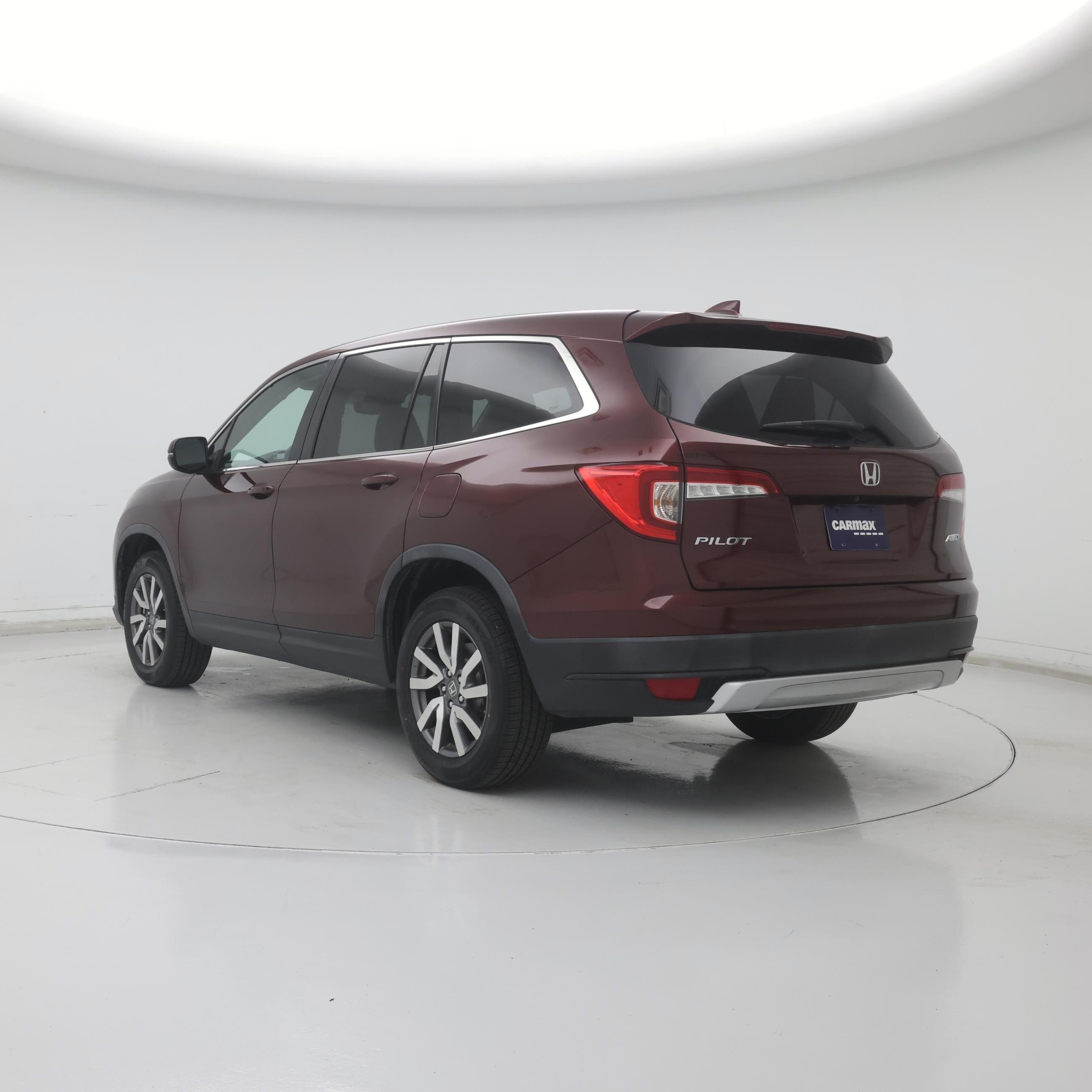 Thumbnail: 2019 Honda Pilot - 2