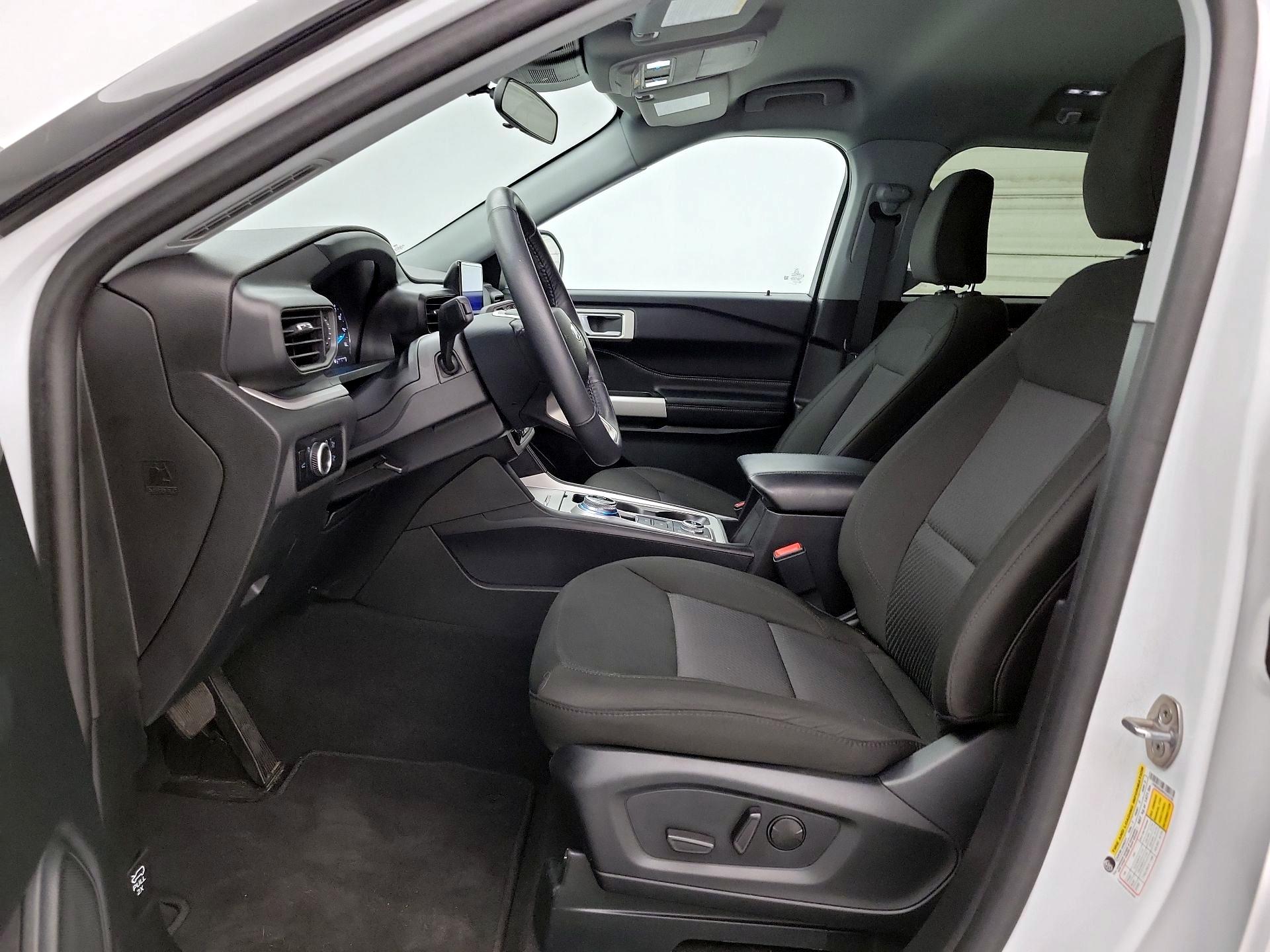 Thumbnail: 2023 Ford Explorer - 11