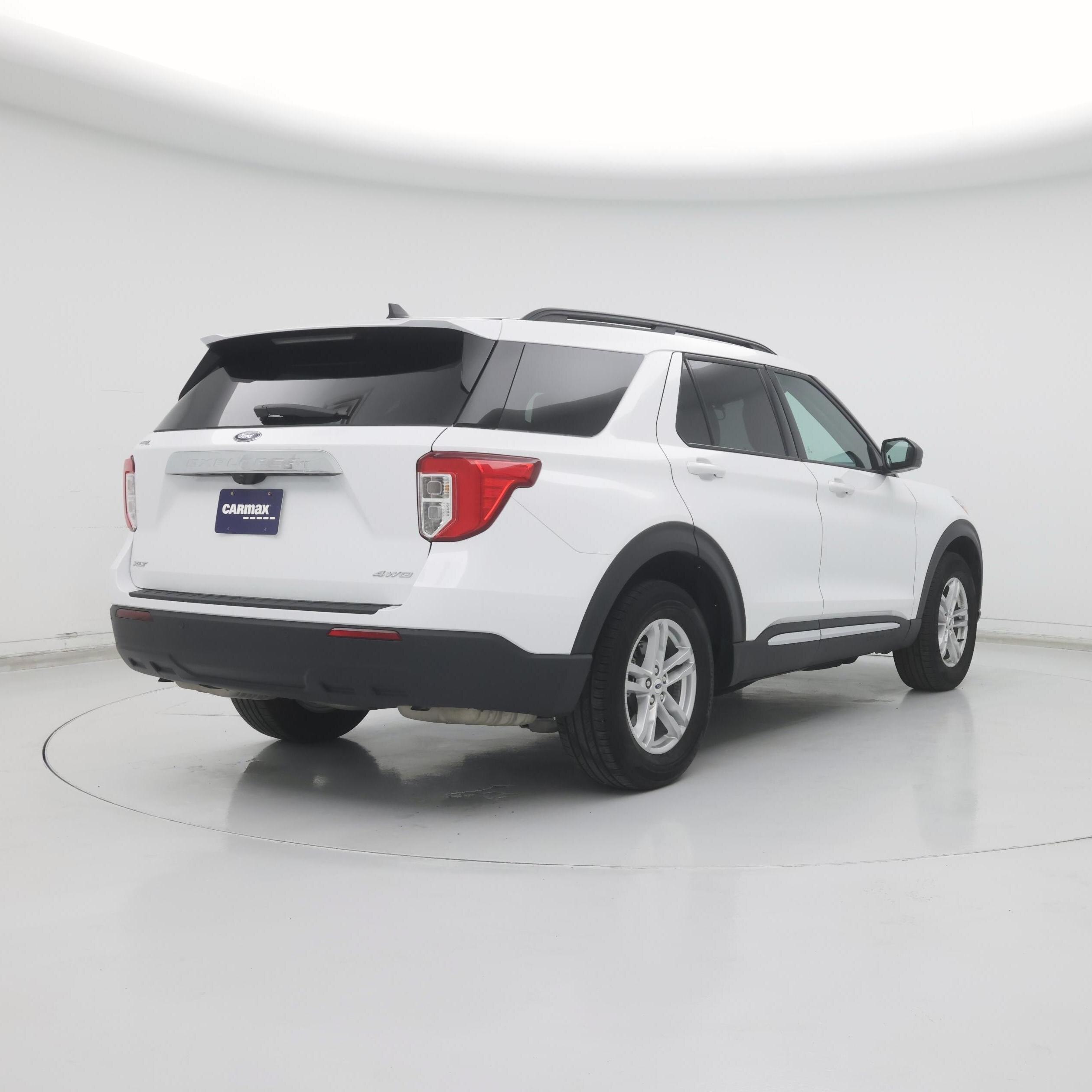 Thumbnail: 2023 Ford Explorer - 8
