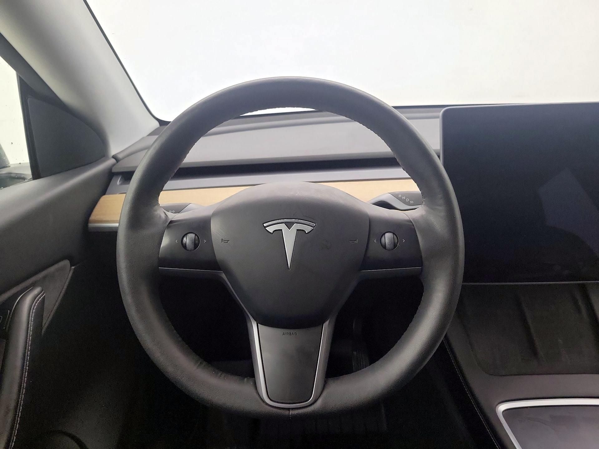 Thumbnail: 2021 Tesla Model Y - 10
