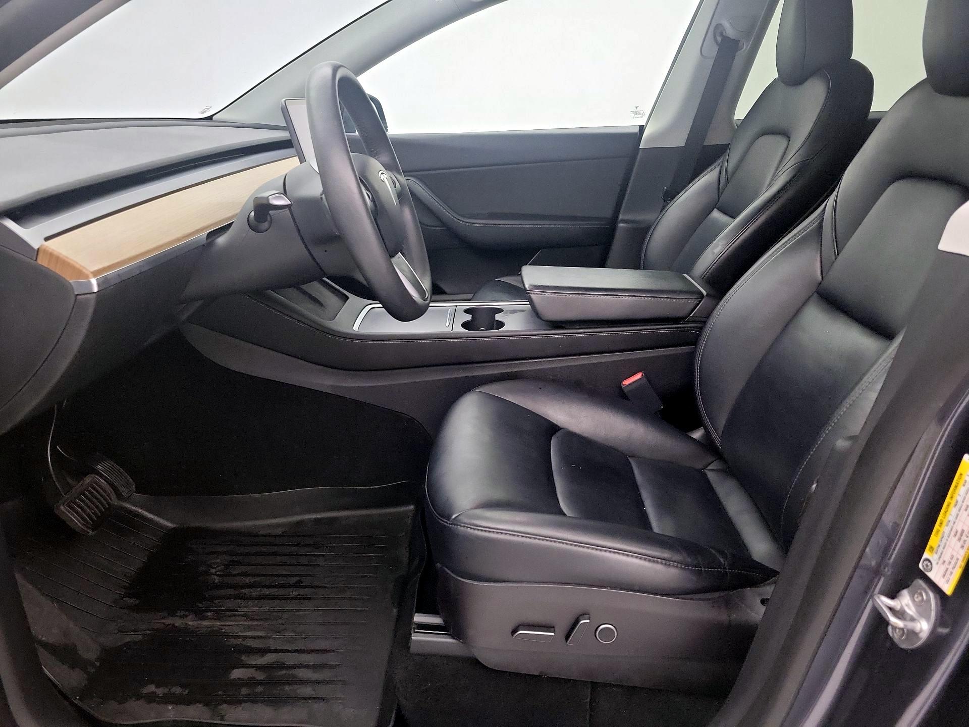 Thumbnail: 2021 Tesla Model Y - 11