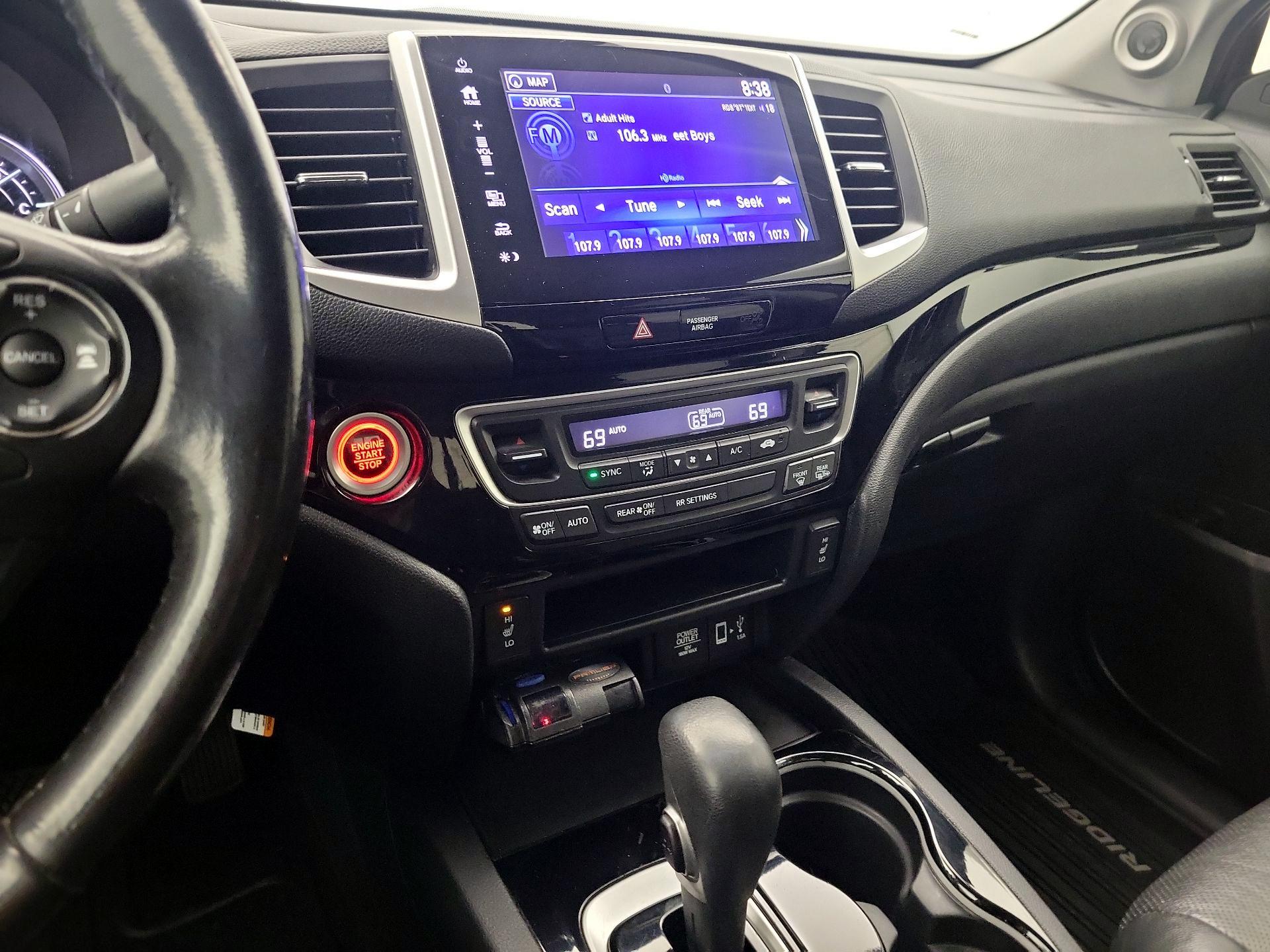 Thumbnail: 2019 Honda Ridgeline - 16