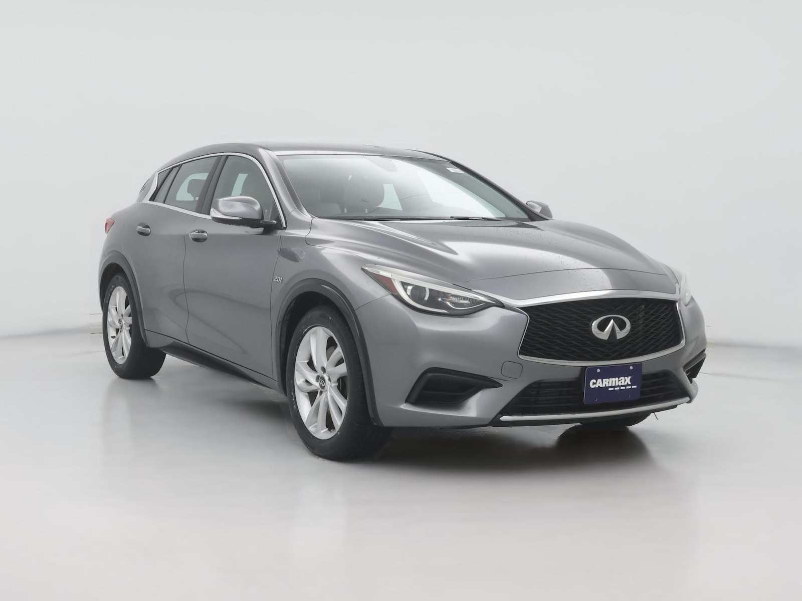 2017 INFINITI QX30 Luxury
