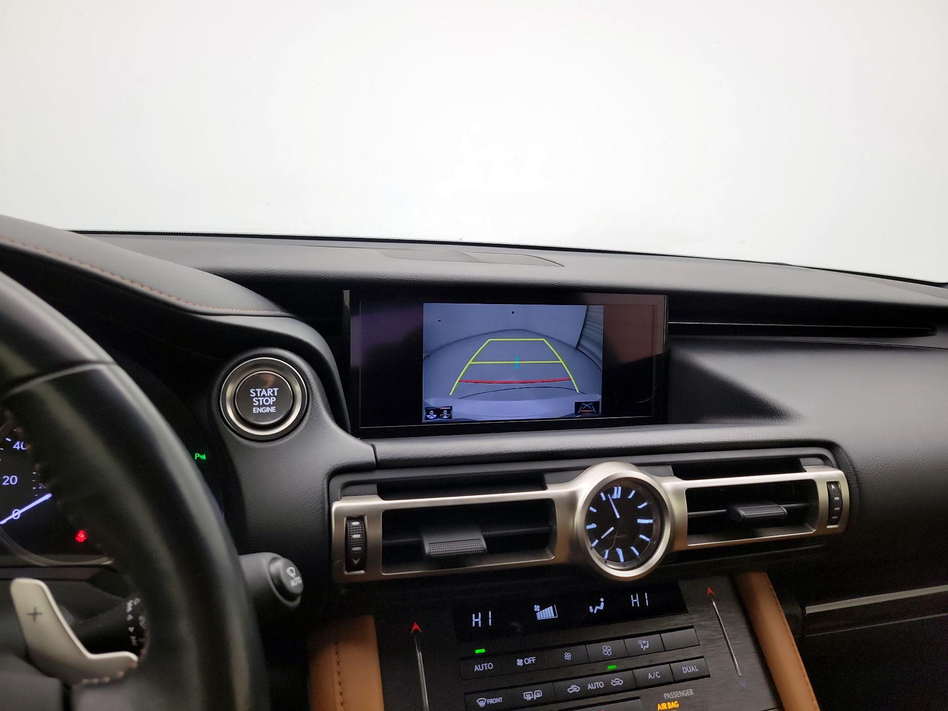 Thumbnail: 2019 Lexus RC - 15