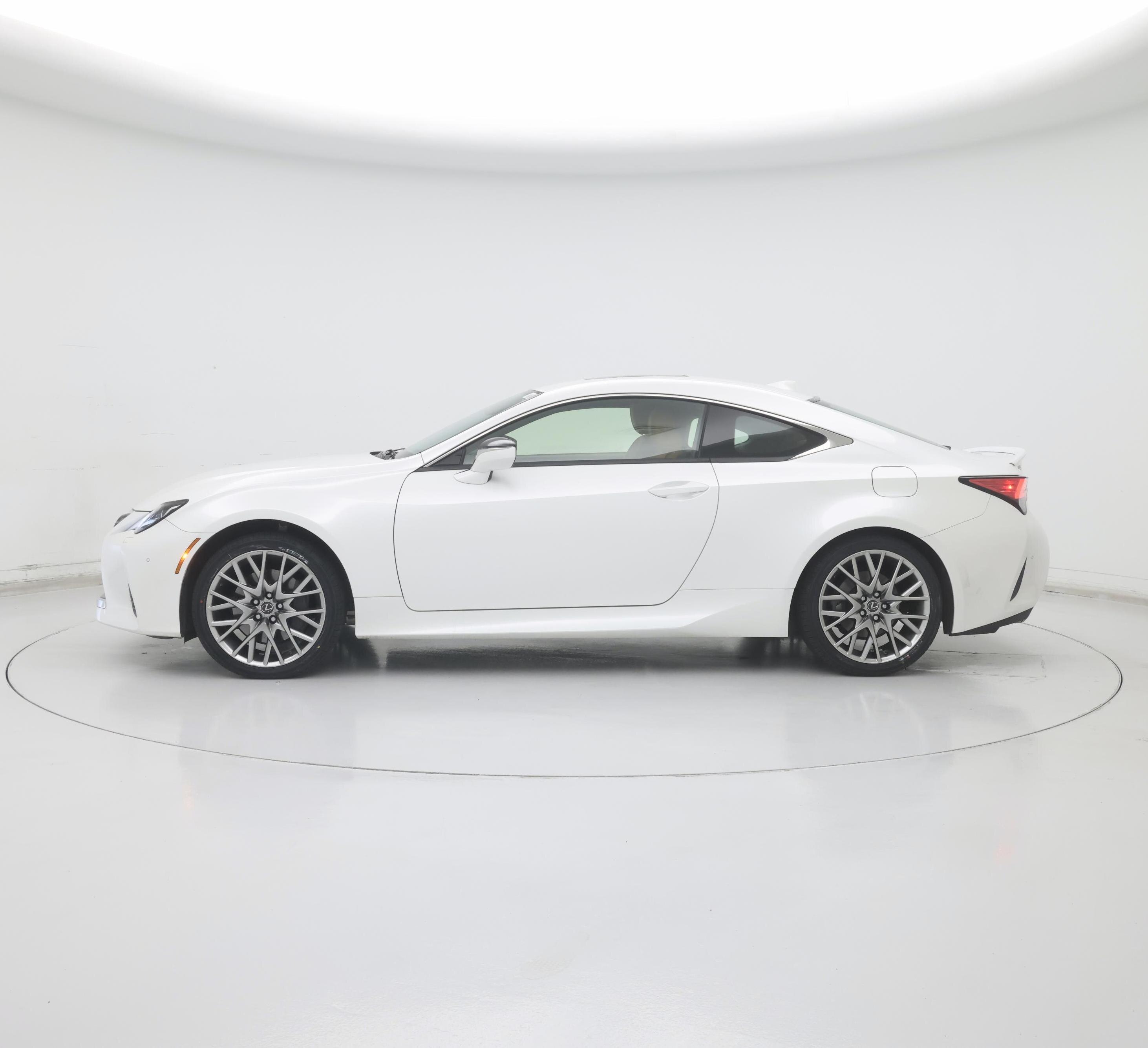 Thumbnail: 2019 Lexus RC - 3