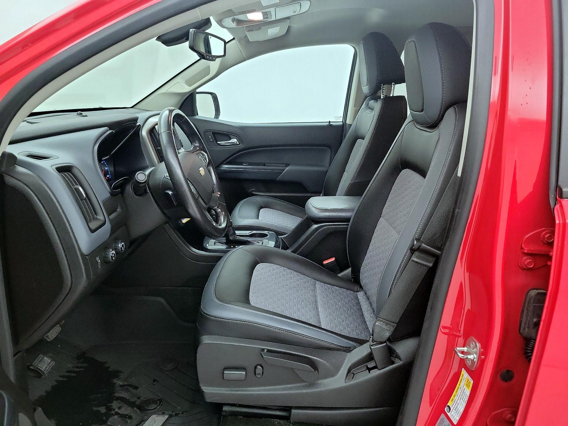 Thumbnail: 2017 Chevrolet Colorado - 11