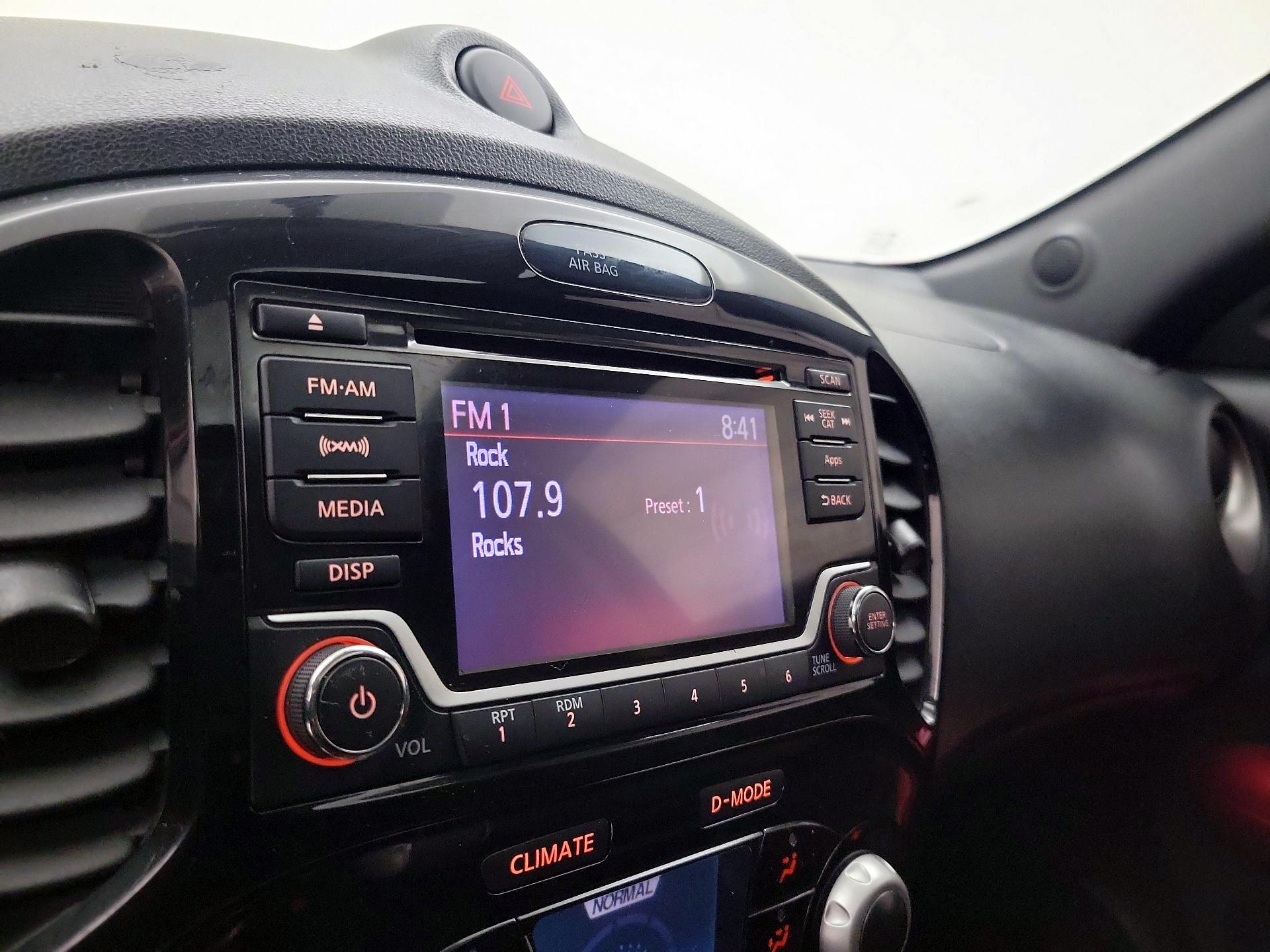 Thumbnail: 2015 Nissan Juke - 15