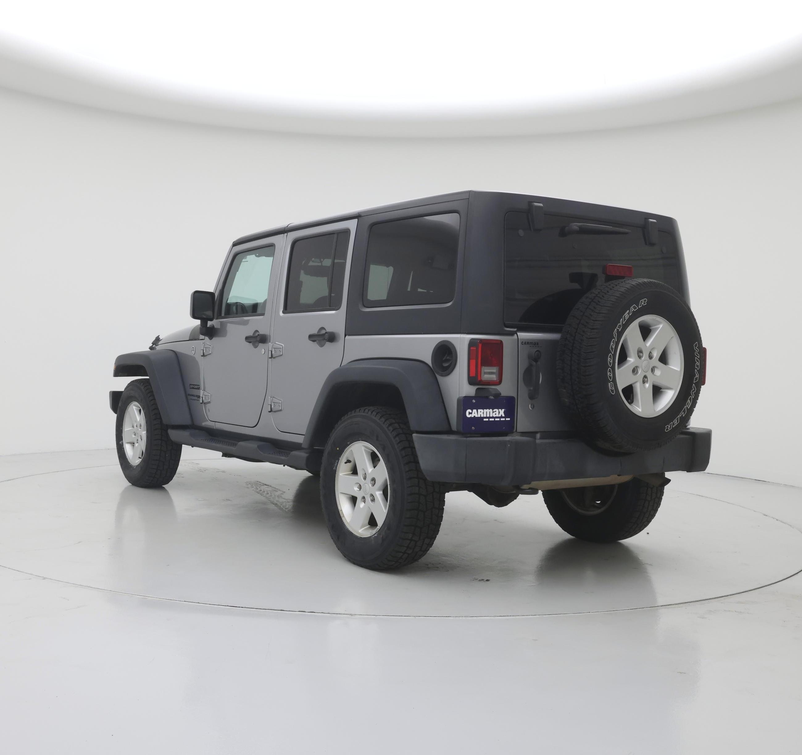 Thumbnail: 2018 Jeep Wrangler - 2