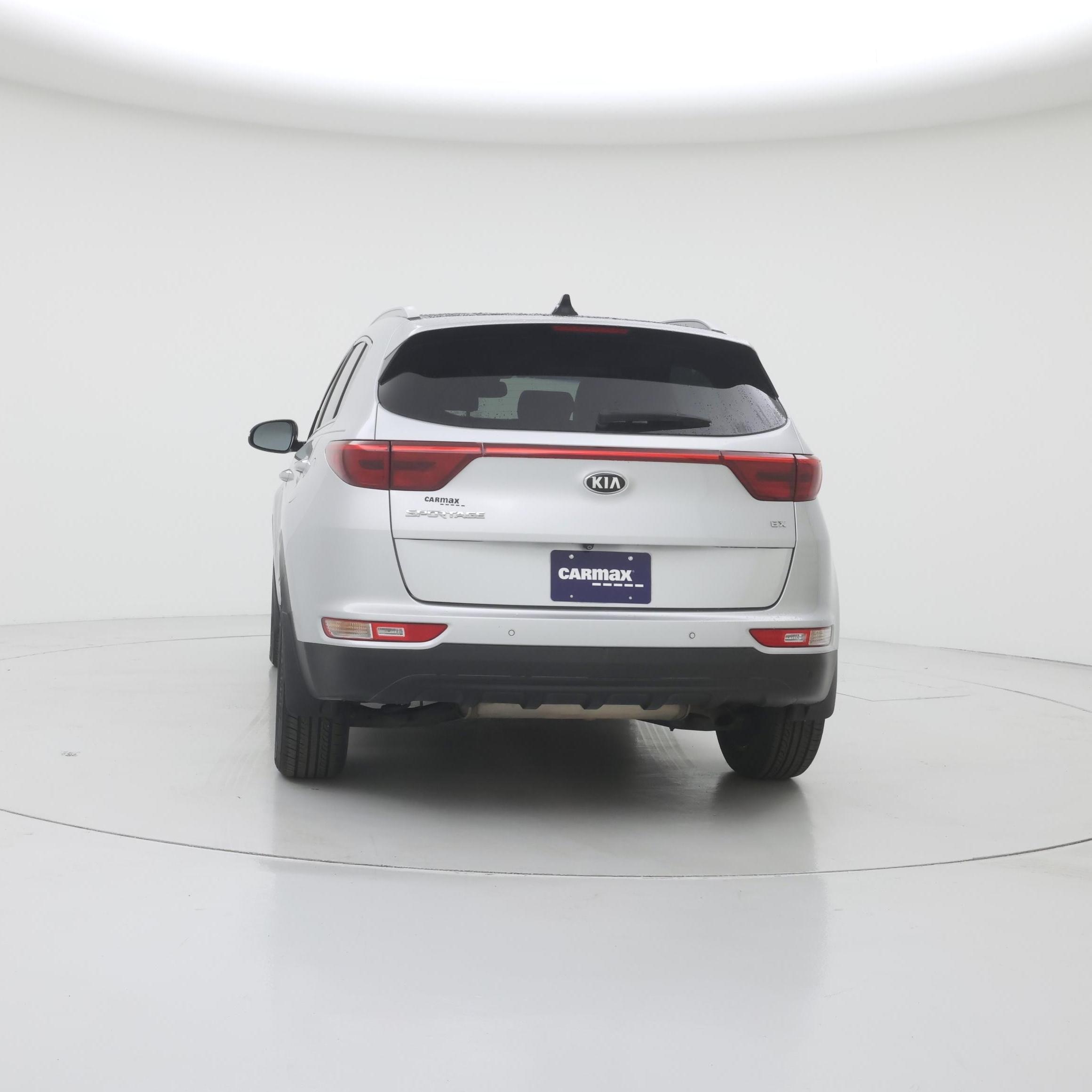 Thumbnail: 2017 Kia Sportage - 6