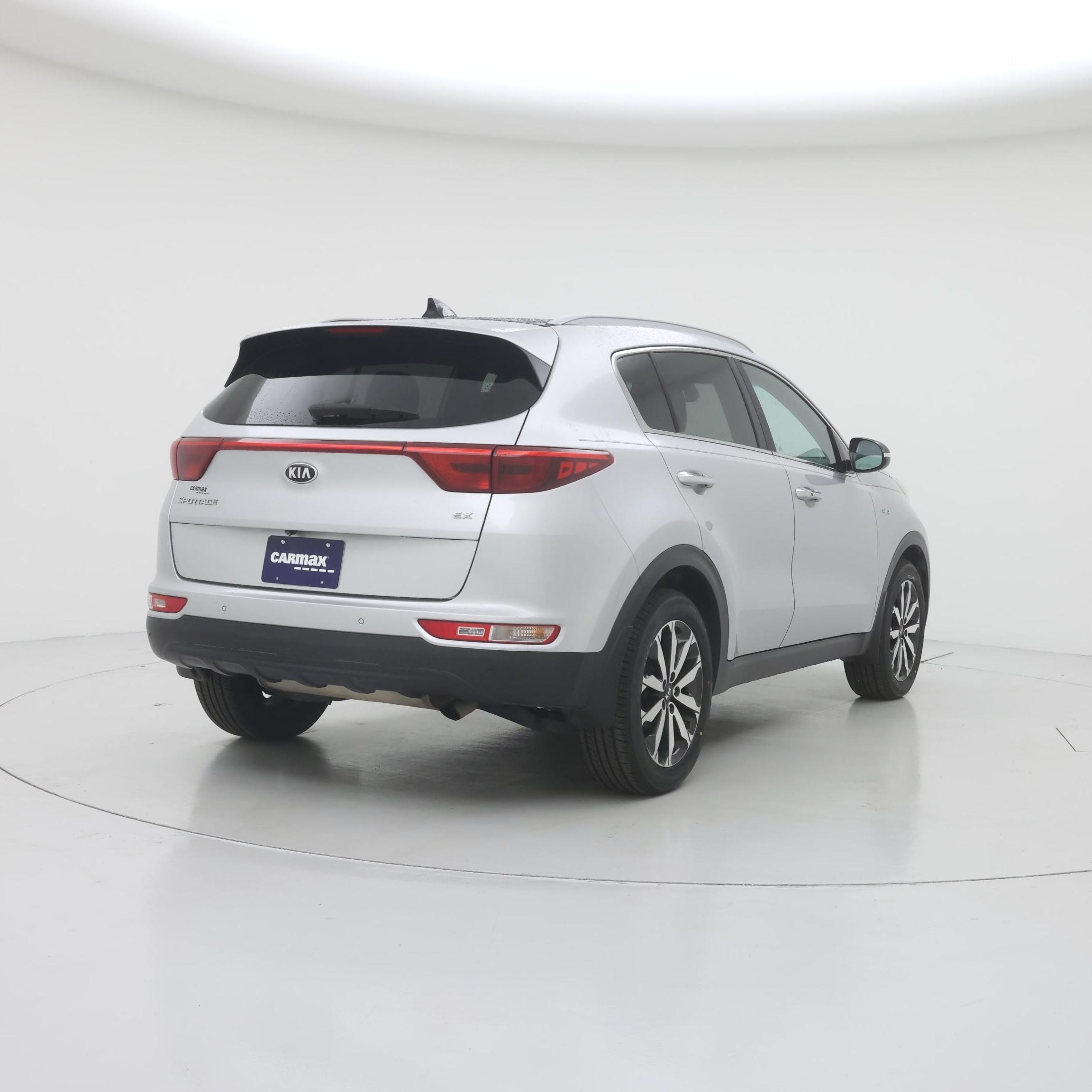 Thumbnail: 2017 Kia Sportage - 8