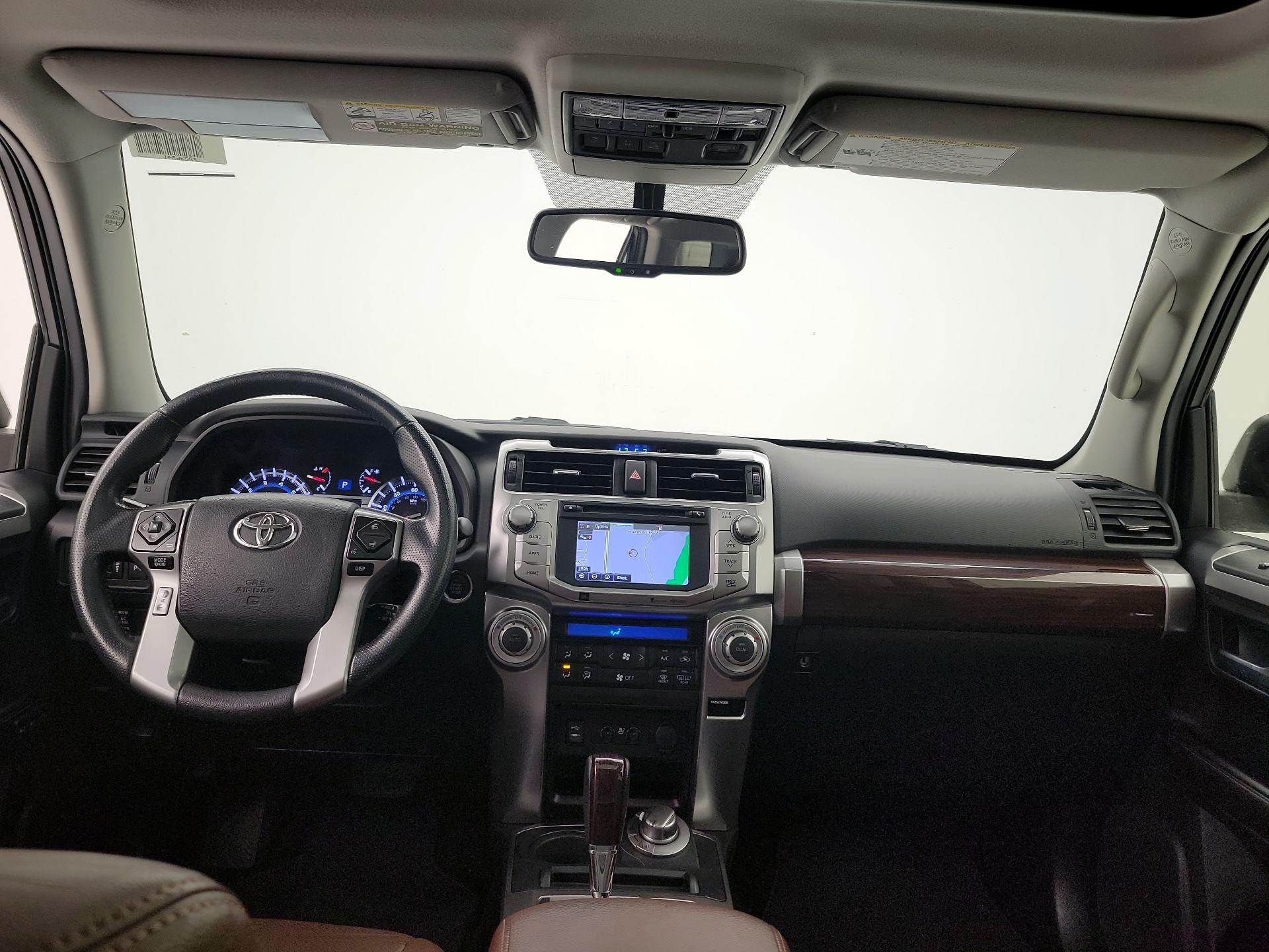 Thumbnail: 2015 Toyota 4Runner - 9