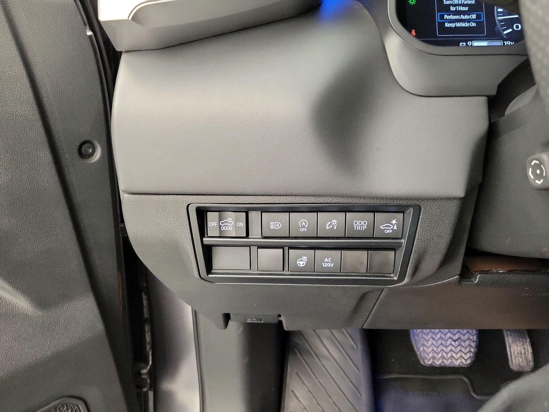 Thumbnail: 2024 Toyota Tundra - 13