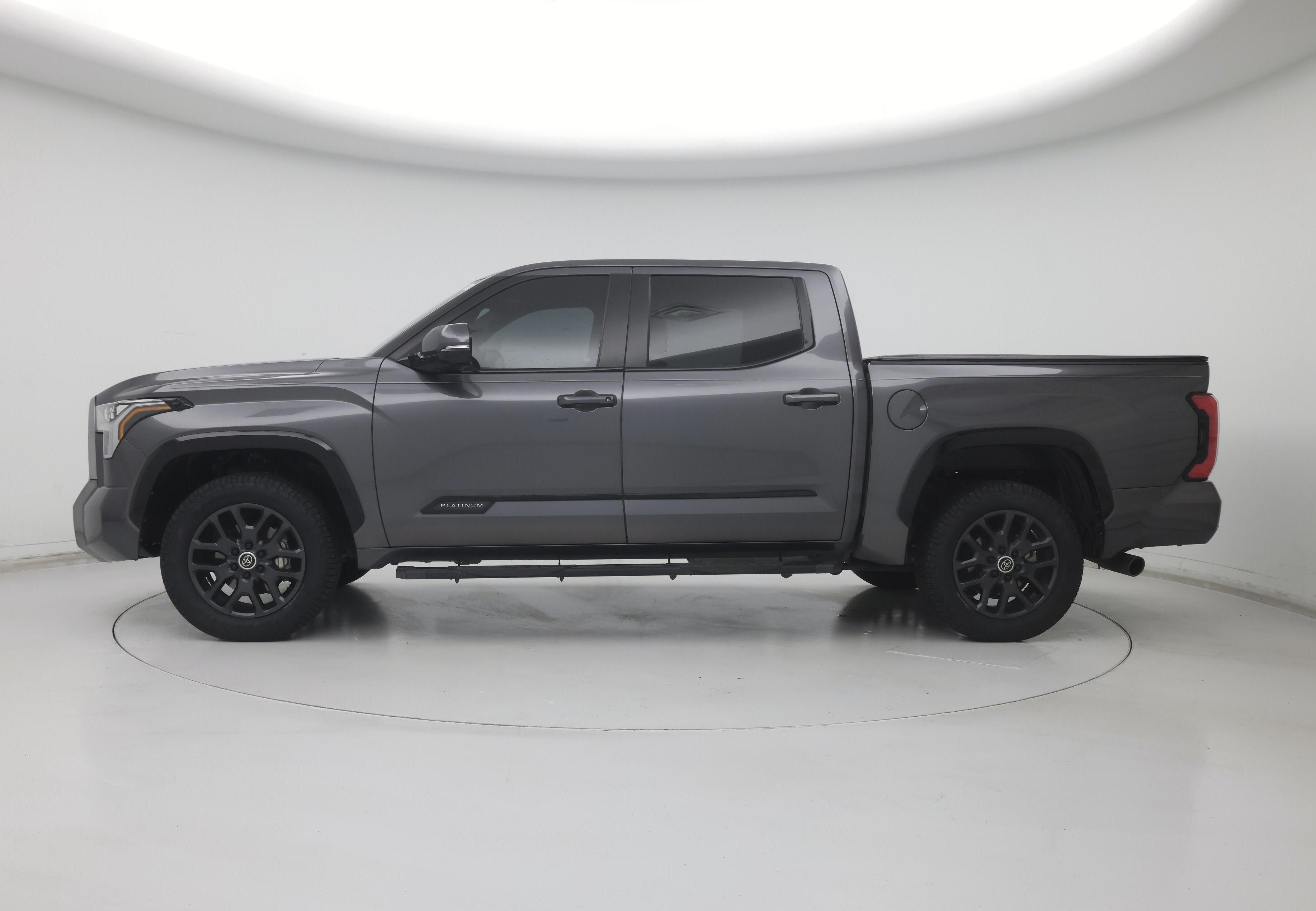 Thumbnail: 2024 Toyota Tundra - 3