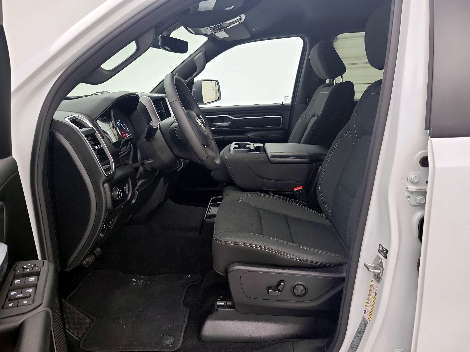 Thumbnail: 2025 RAM 1500 - 11