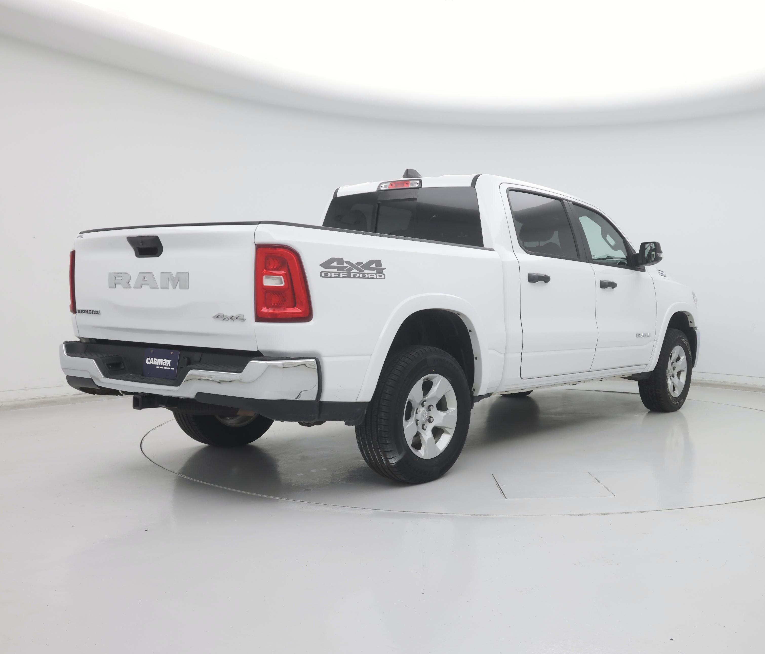 Thumbnail: 2025 RAM 1500 - 8