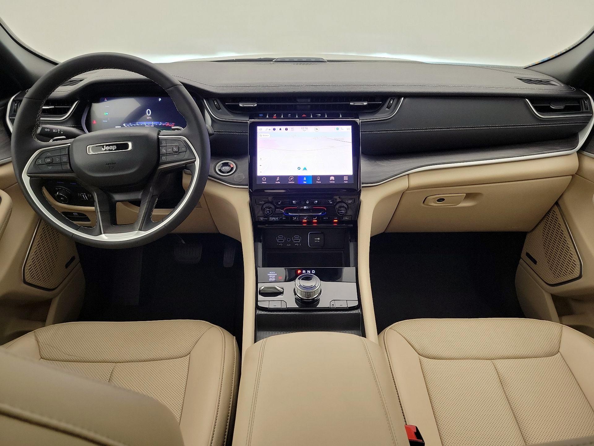 Thumbnail: 2024 Jeep Grand Cherokee - 9