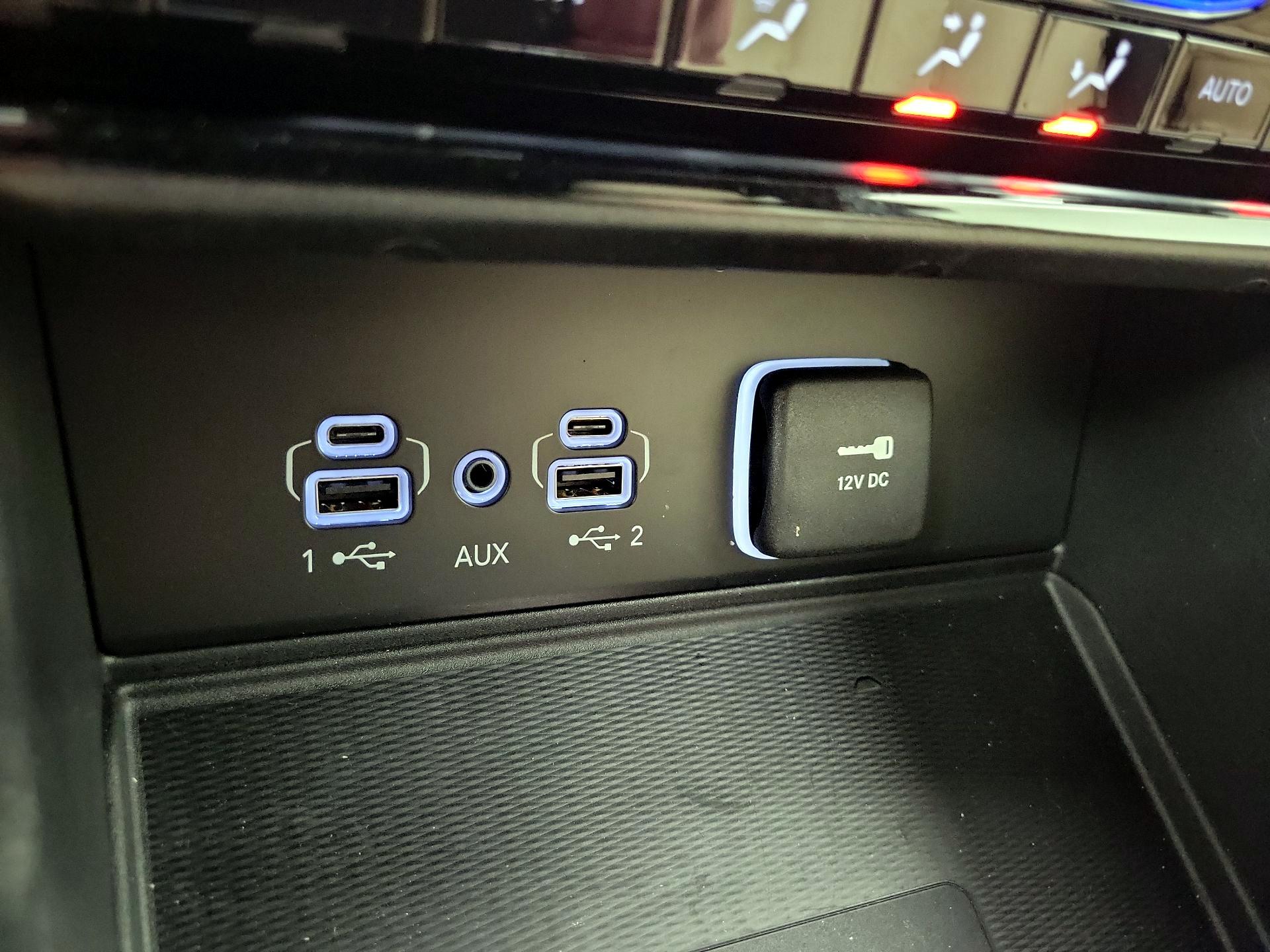 Thumbnail: 2024 Jeep Grand Cherokee - 19