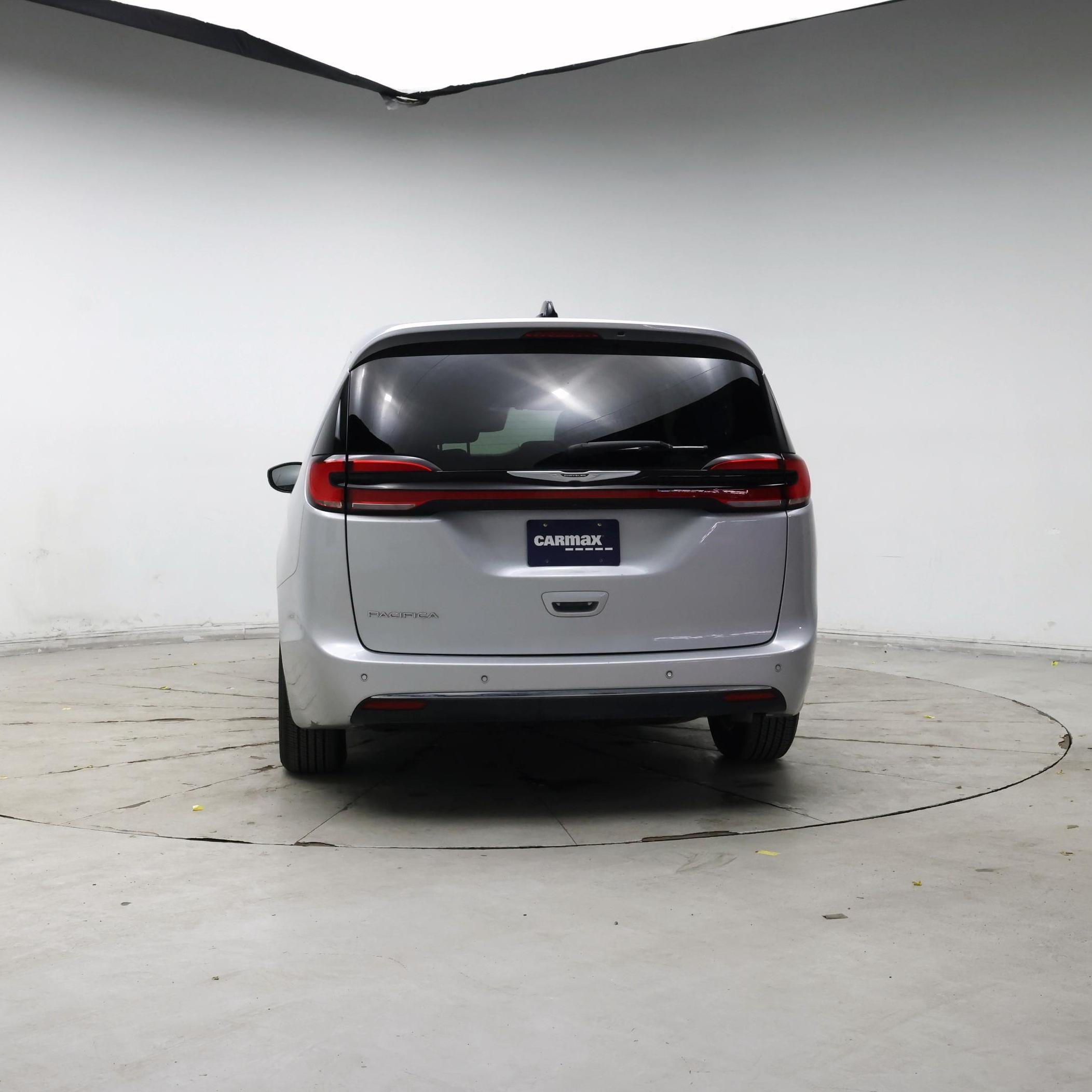 Thumbnail: 2024 Chrysler Pacifica - 6