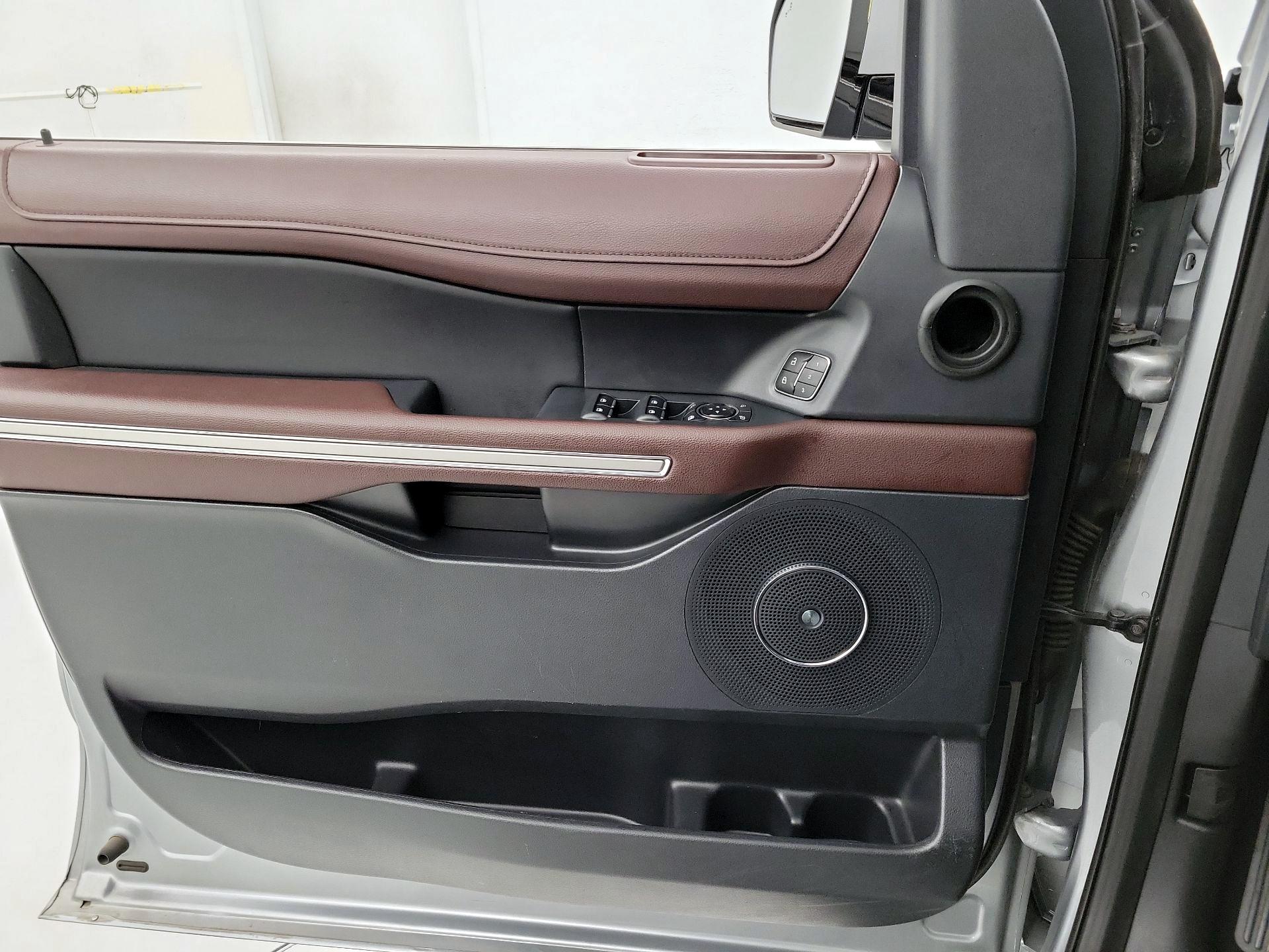 Thumbnail: 2024 Ford Expedition - 12