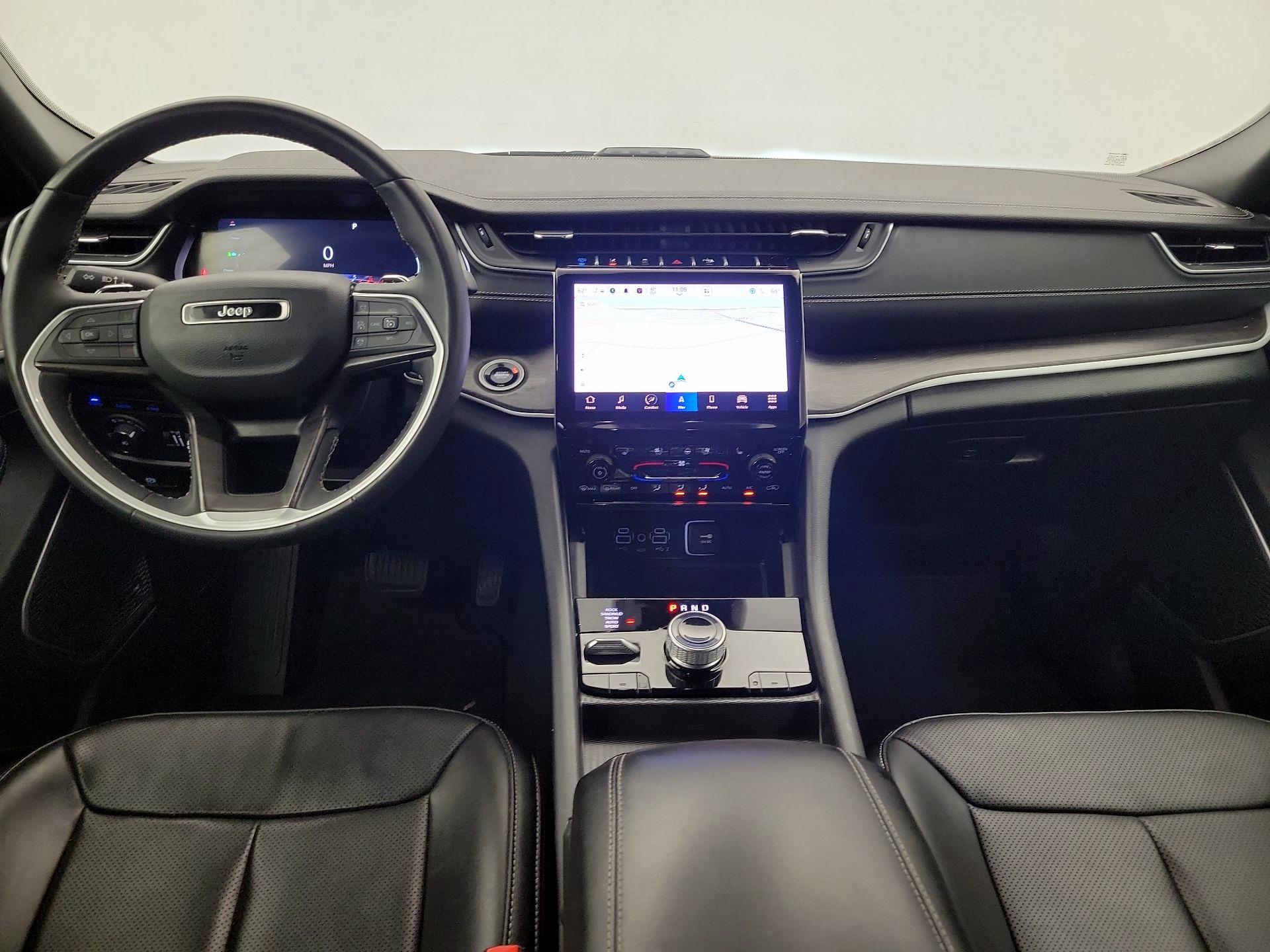 Thumbnail: 2024 Jeep Grand Cherokee - 9