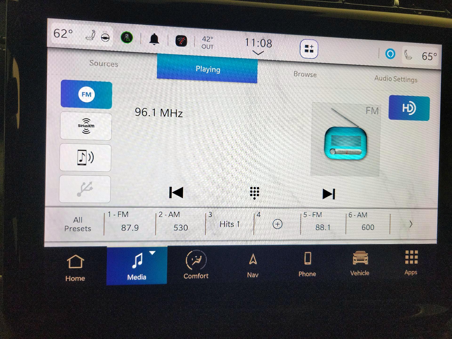 Thumbnail: 2024 Jeep Grand Cherokee - 16