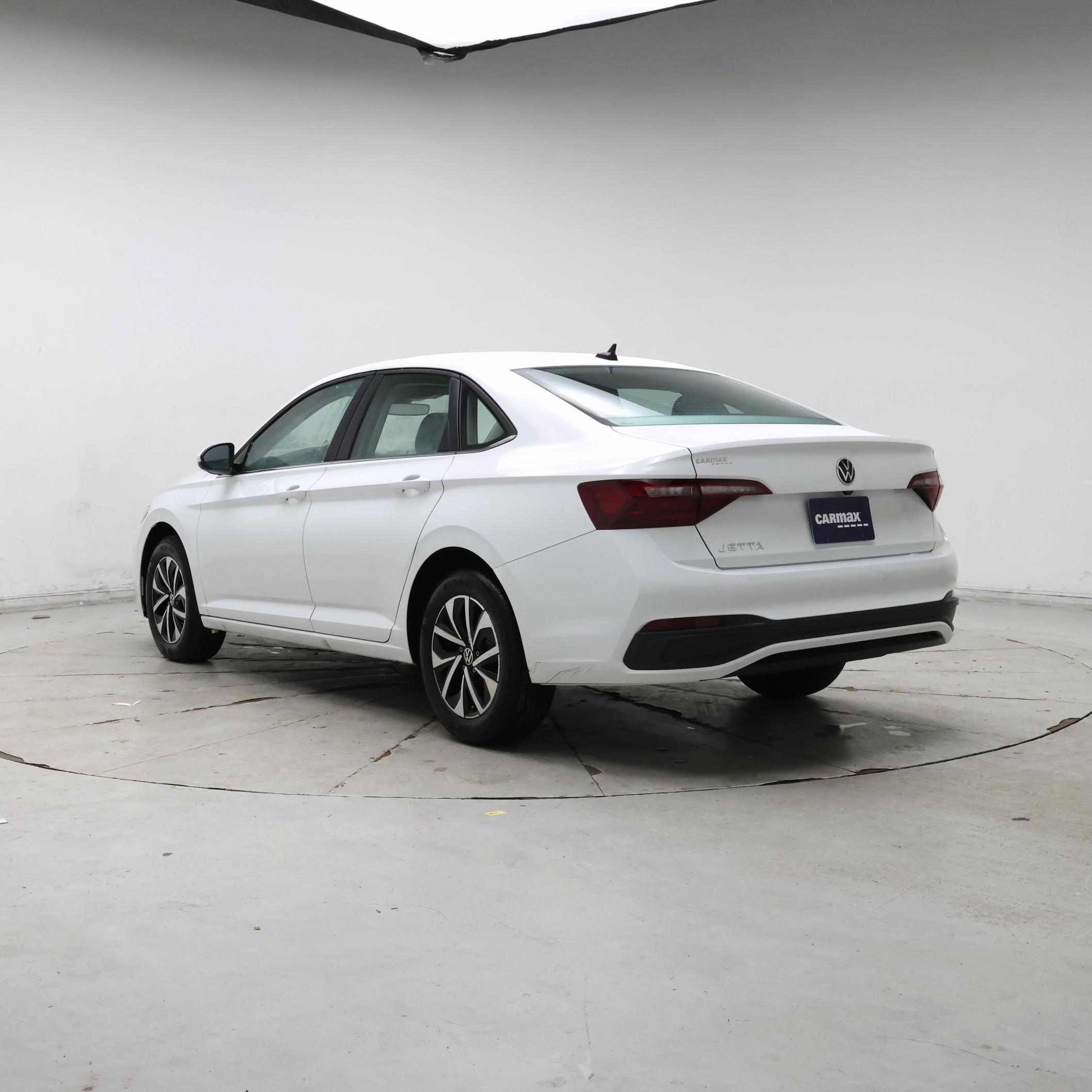 Thumbnail: 2024 Volkswagen Jetta - 2