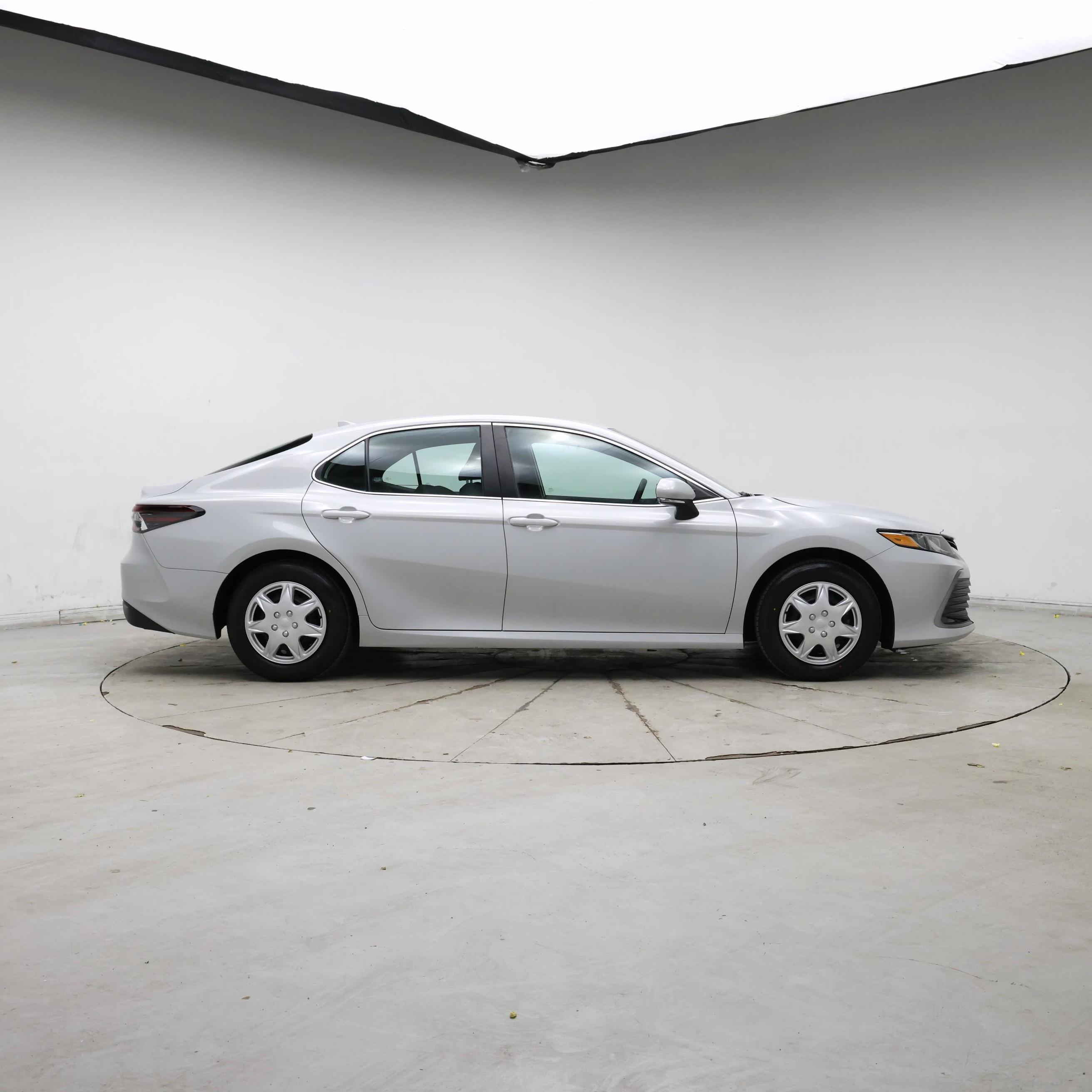 Thumbnail: 2023 Toyota Camry - 7