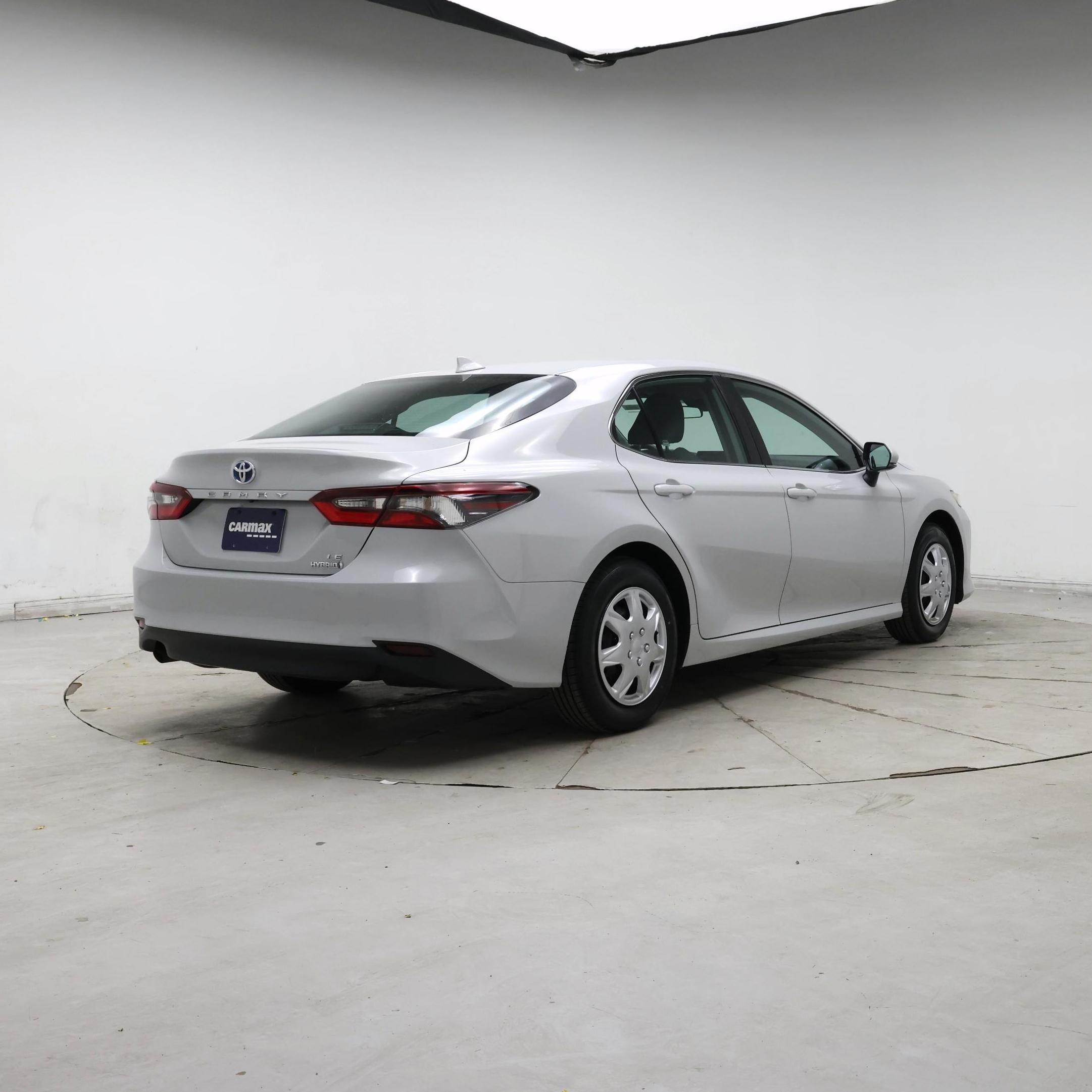 Thumbnail: 2023 Toyota Camry - 8