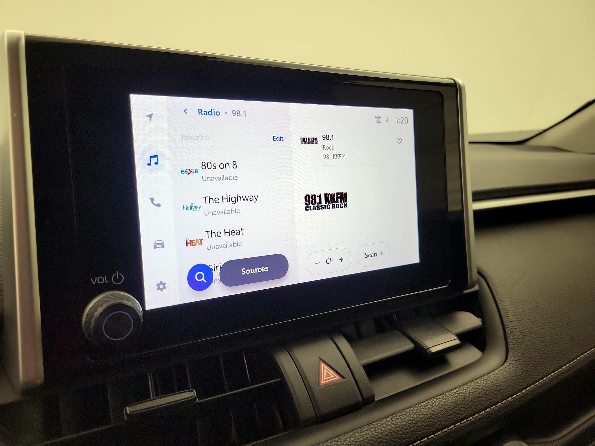 Thumbnail: 2023 Toyota RAV4 - 16