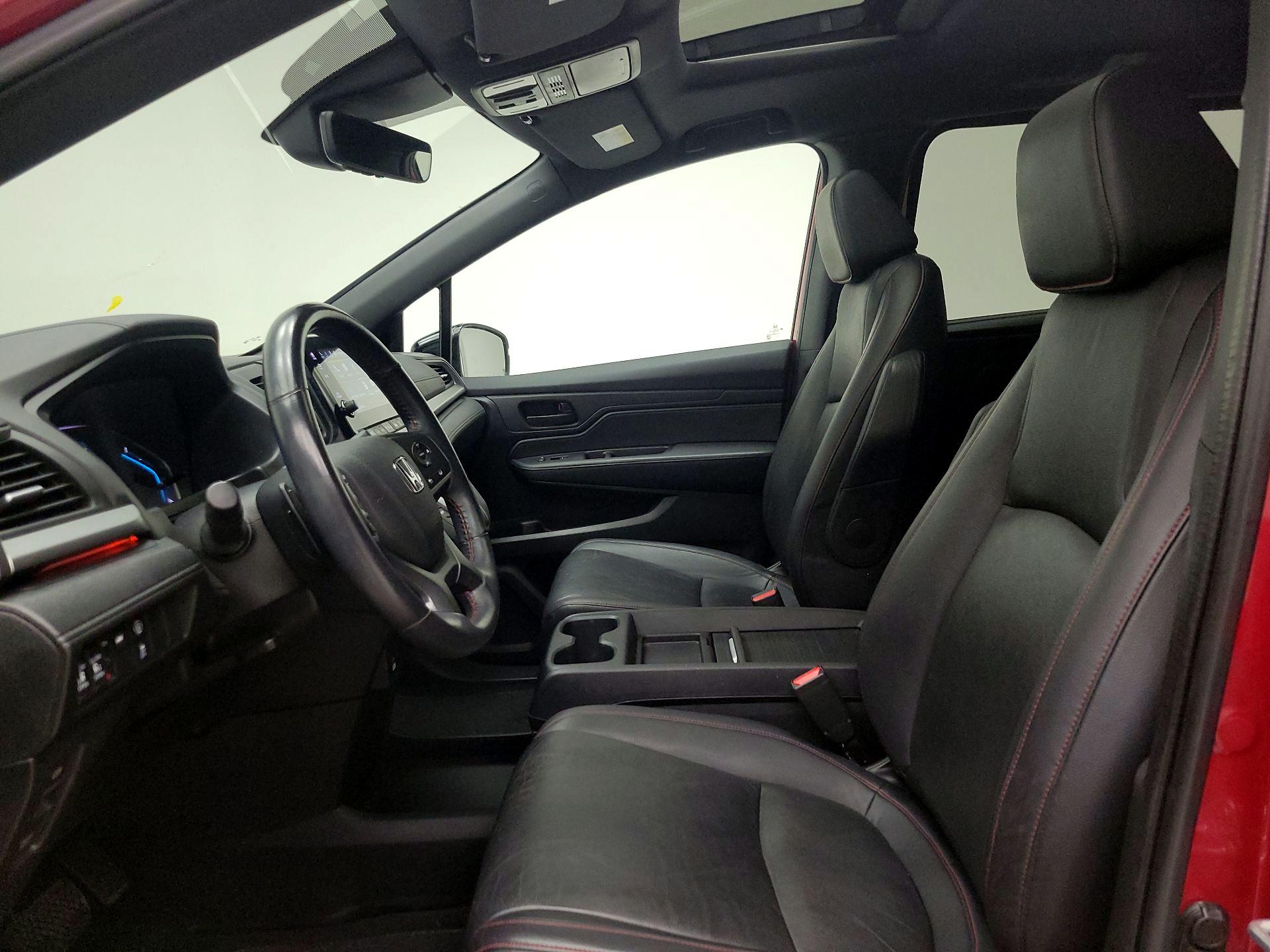 Thumbnail: 2023 Honda Odyssey - 11