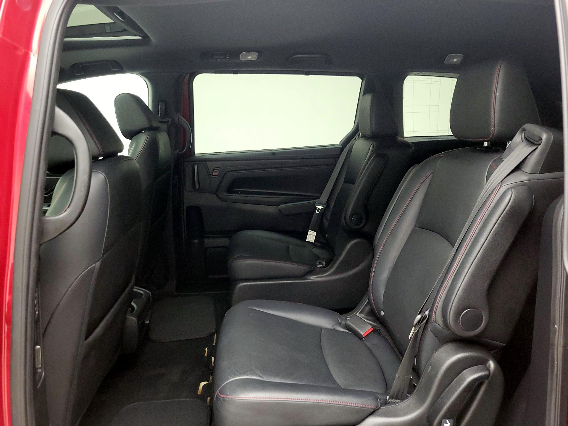 Thumbnail: 2023 Honda Odyssey - 20