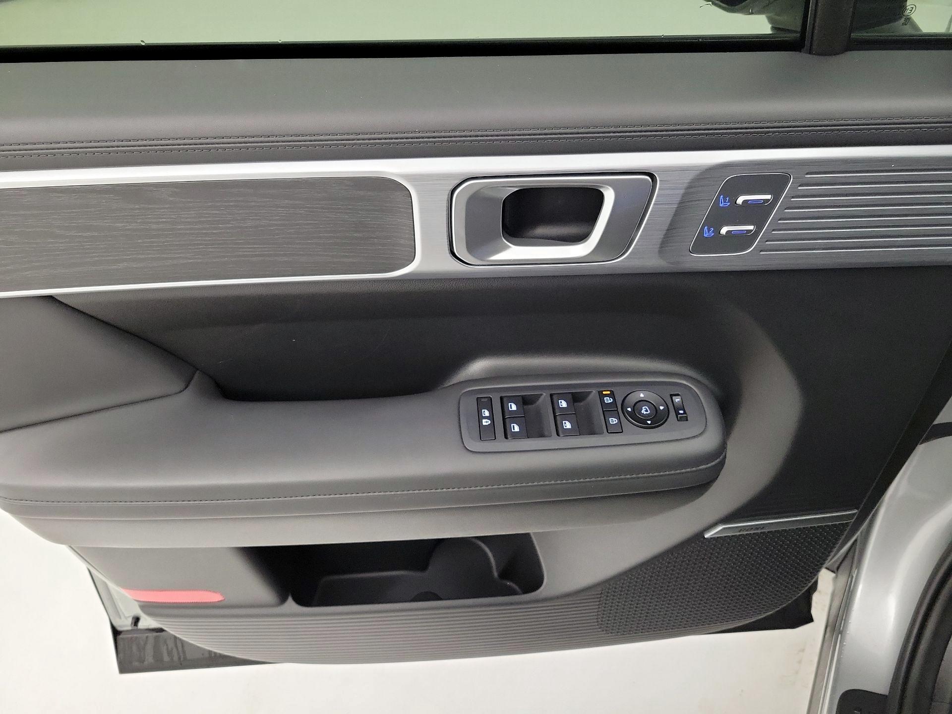 Thumbnail: 2024 Hyundai Santa Fe - 12