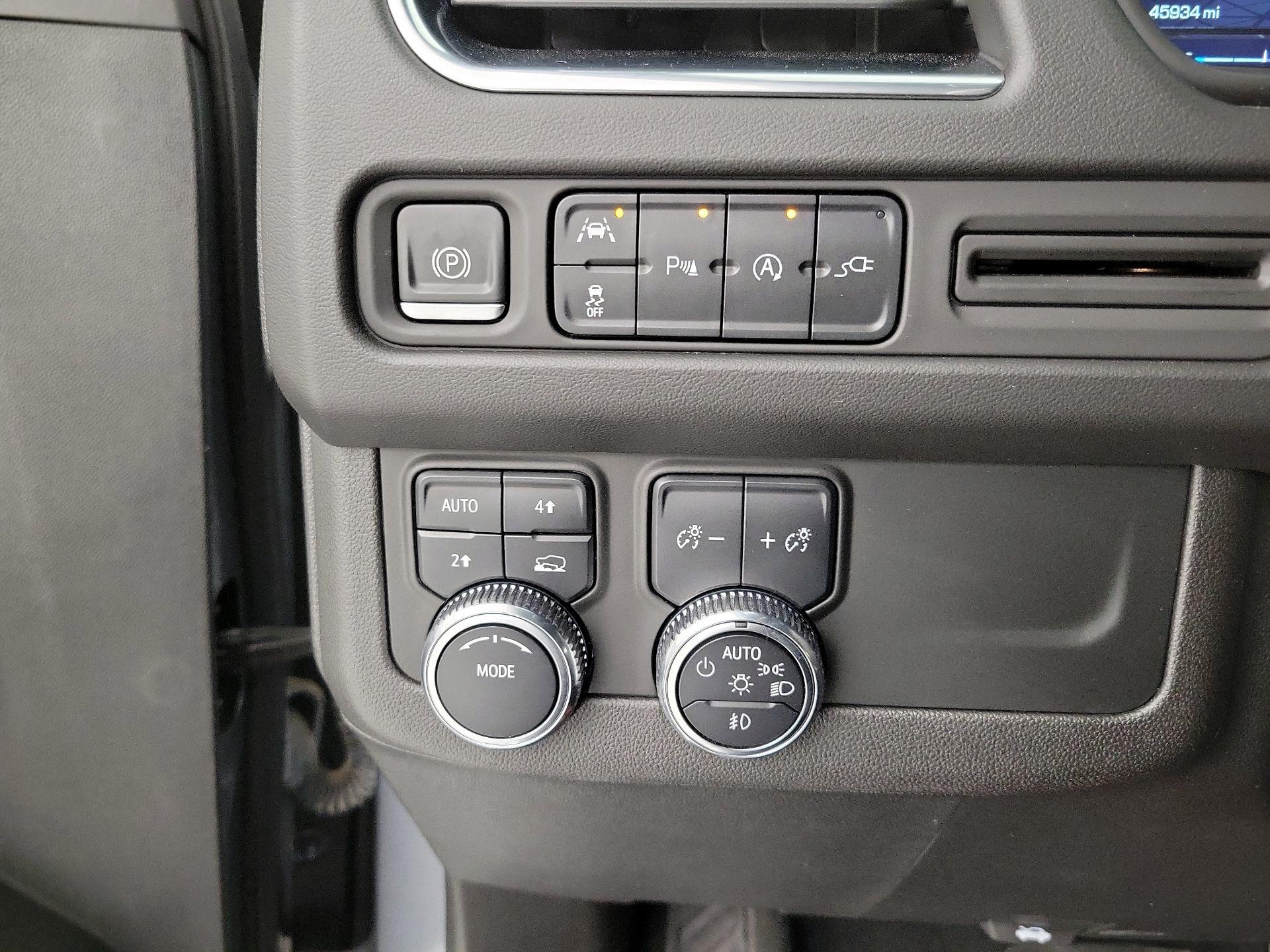 Thumbnail: 2022 GMC Yukon XL - 13