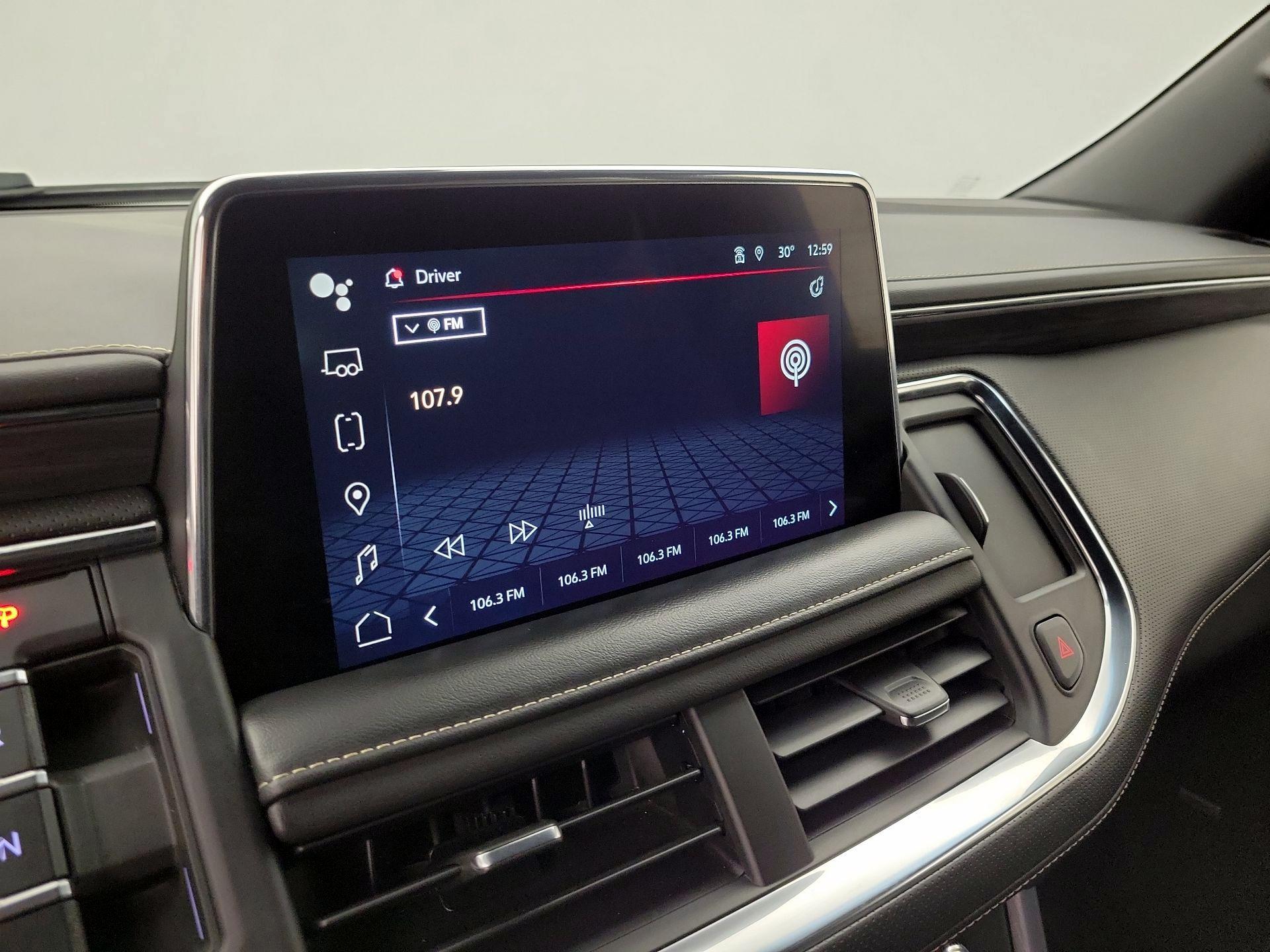 Thumbnail: 2022 GMC Yukon XL - 16