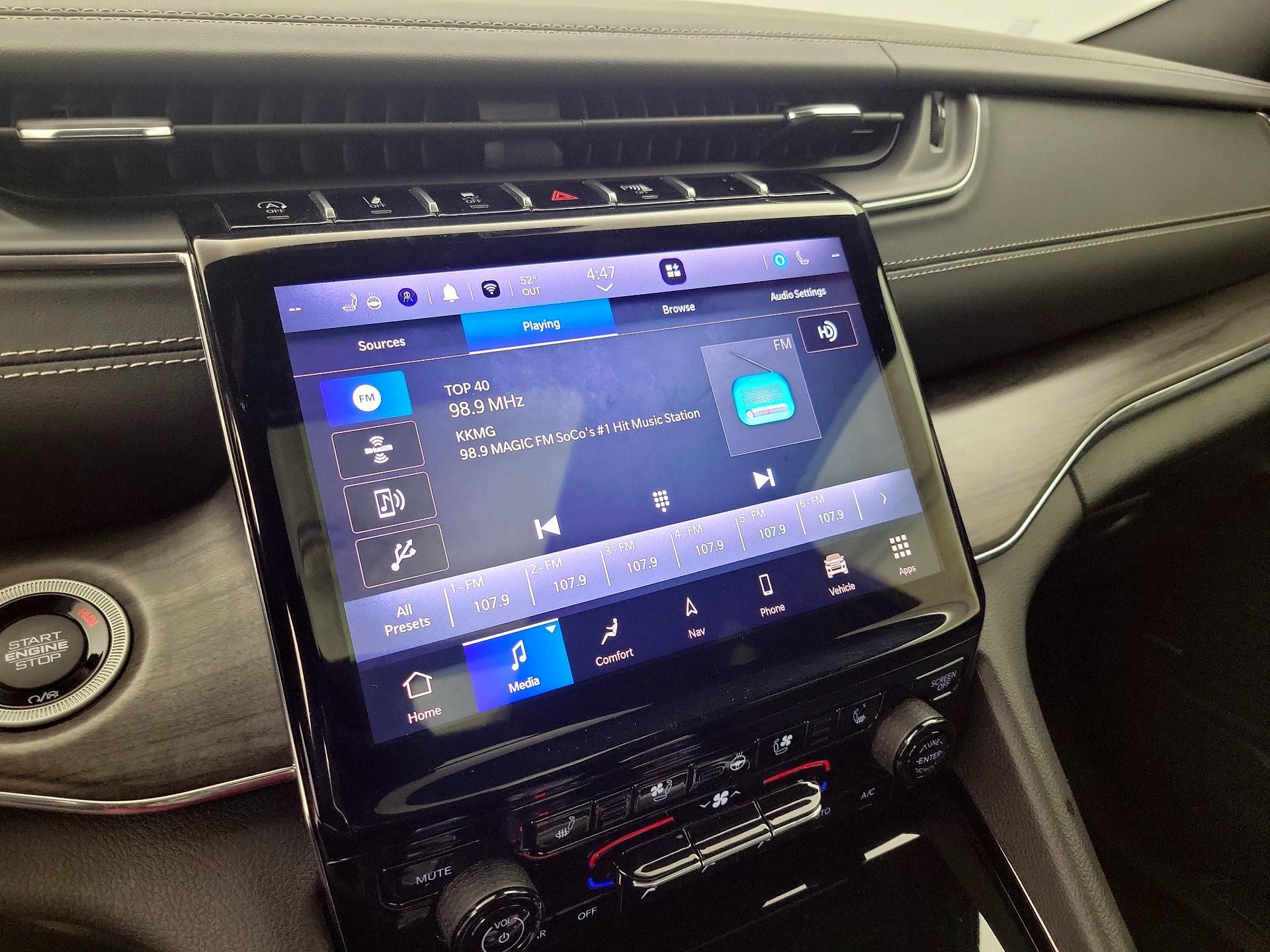 Thumbnail: 2023 Jeep Grand Cherokee - 16