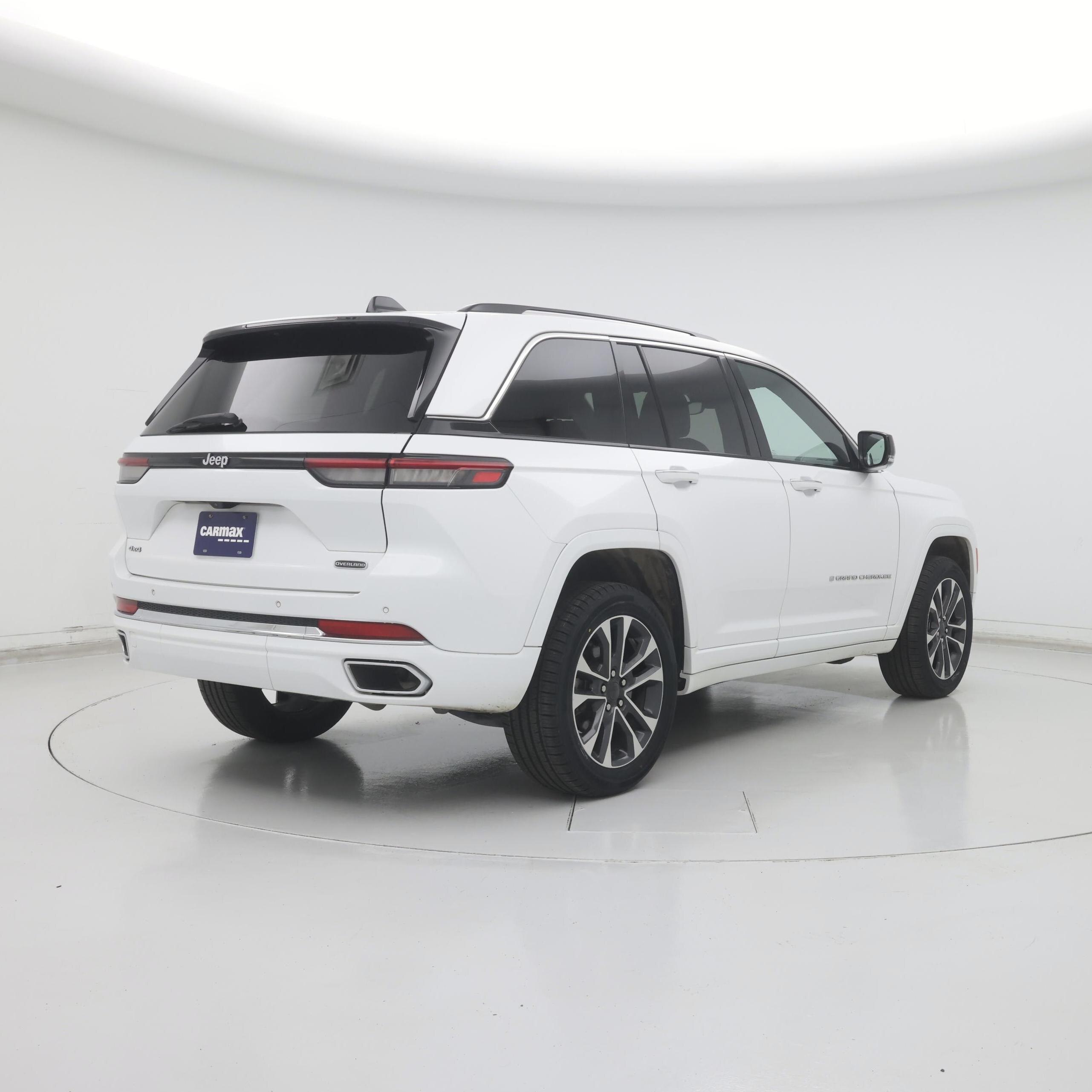 Thumbnail: 2023 Jeep Grand Cherokee - 8