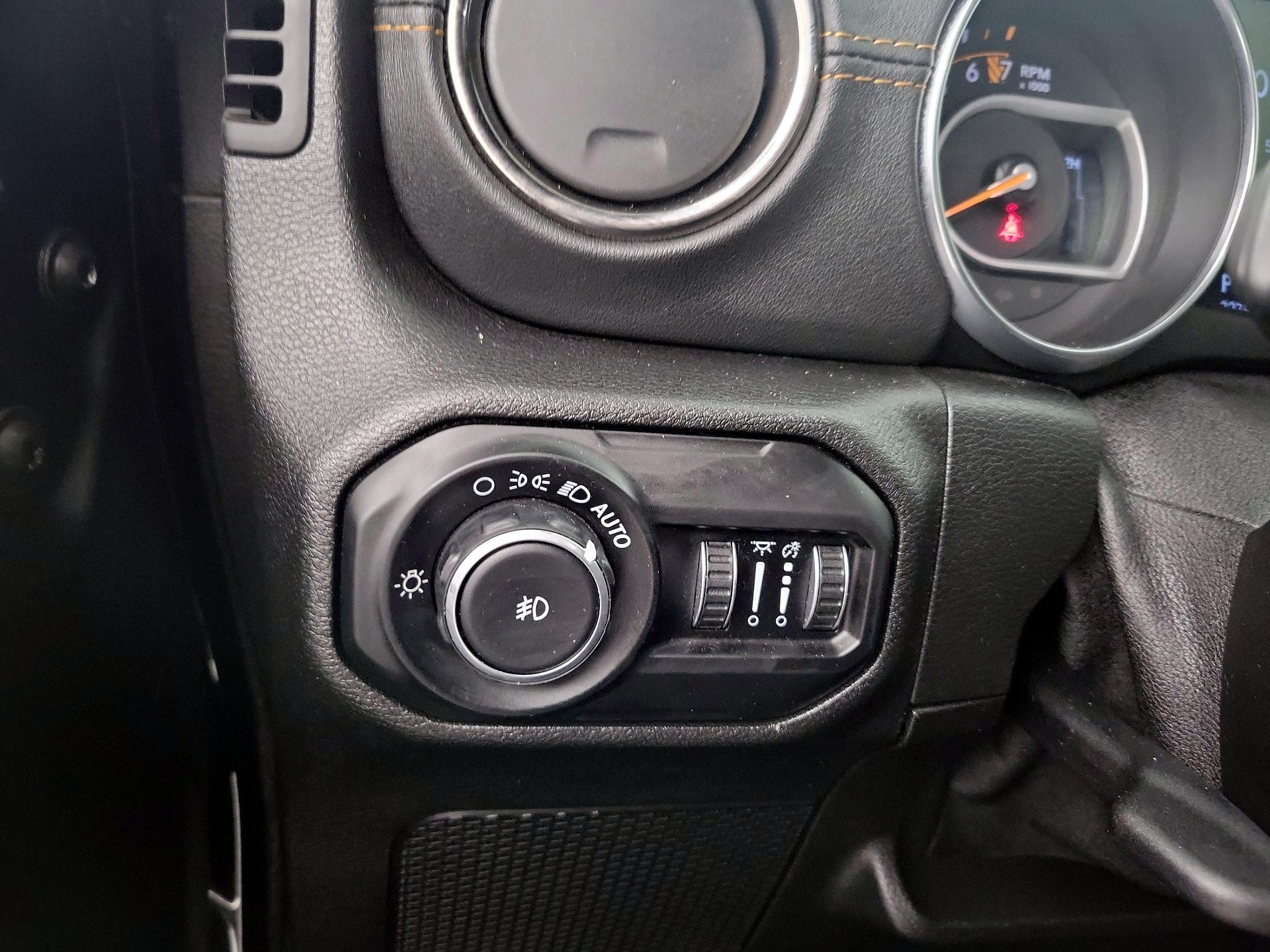 Thumbnail: 2021 Jeep Wrangler - 13