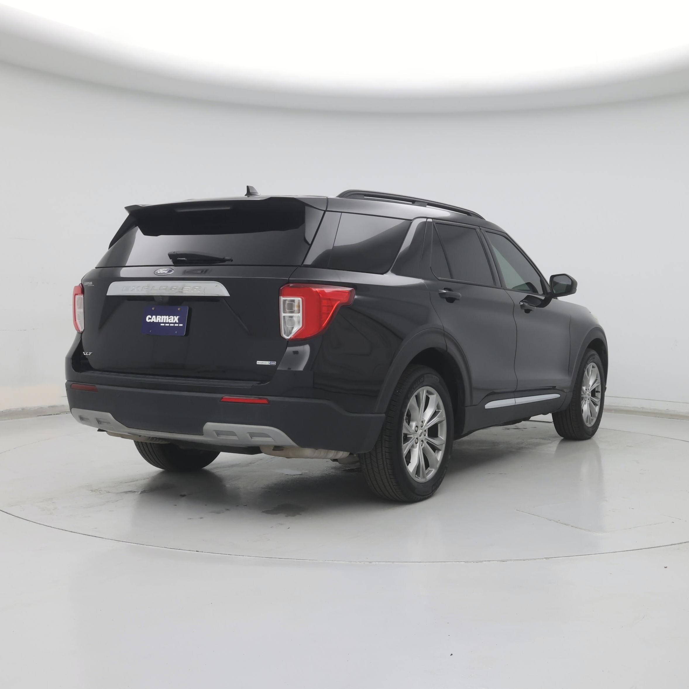 Thumbnail: 2020 Ford Explorer - 8