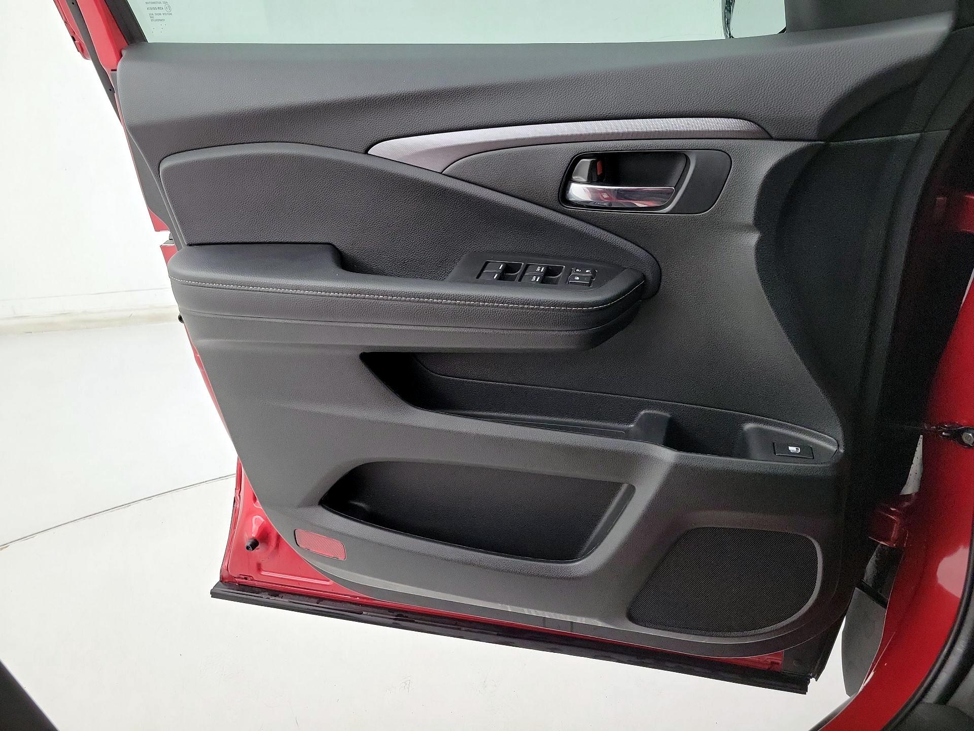 Thumbnail: 2023 Honda Ridgeline - 12