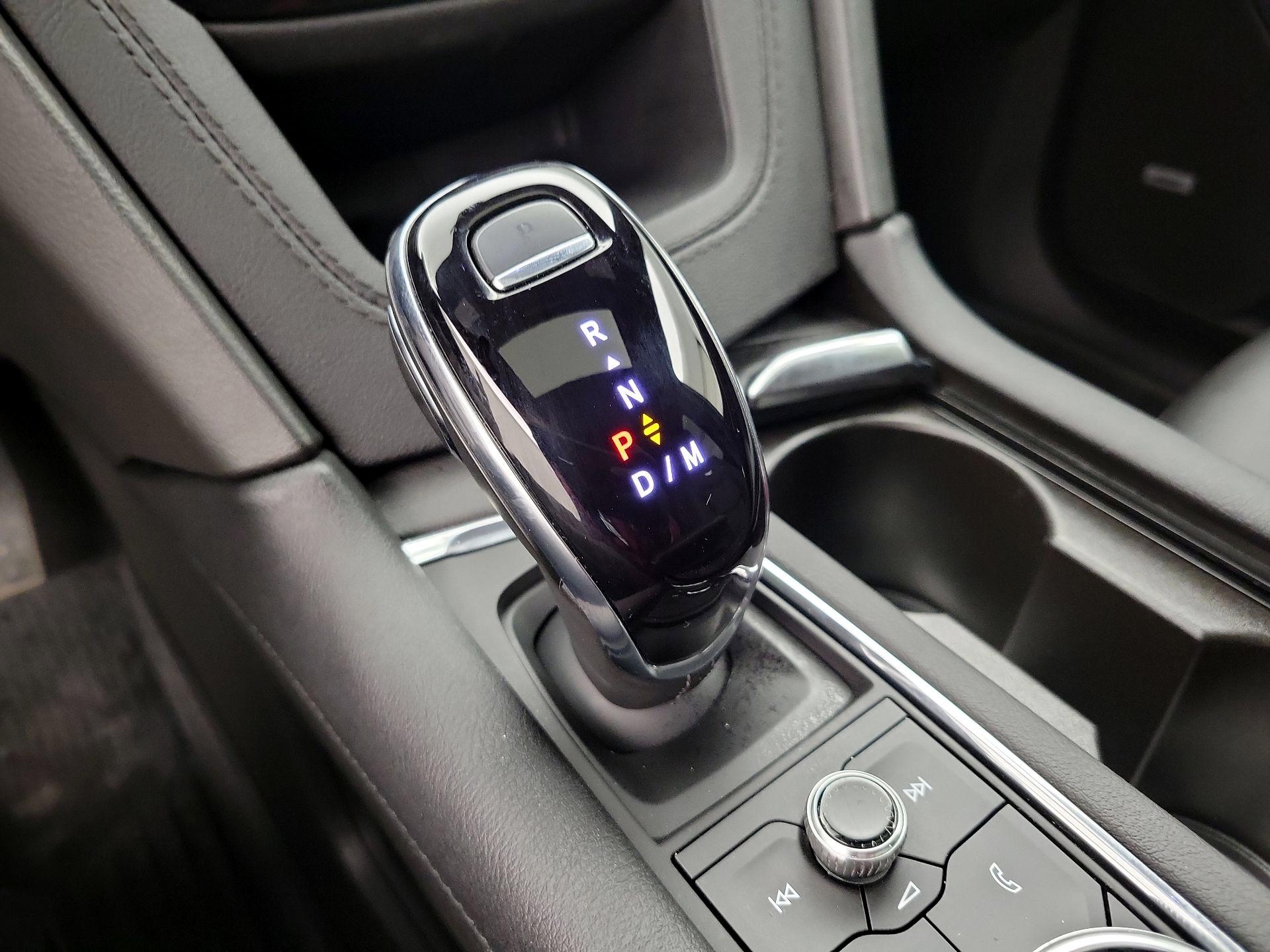 Thumbnail: 2024 Cadillac XT6 - 17