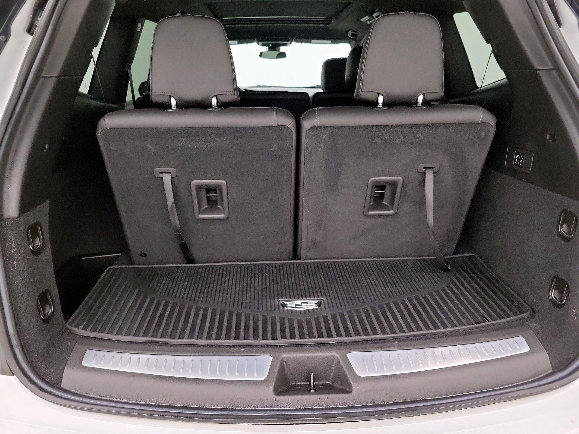 Thumbnail: 2024 Cadillac XT6 - 20