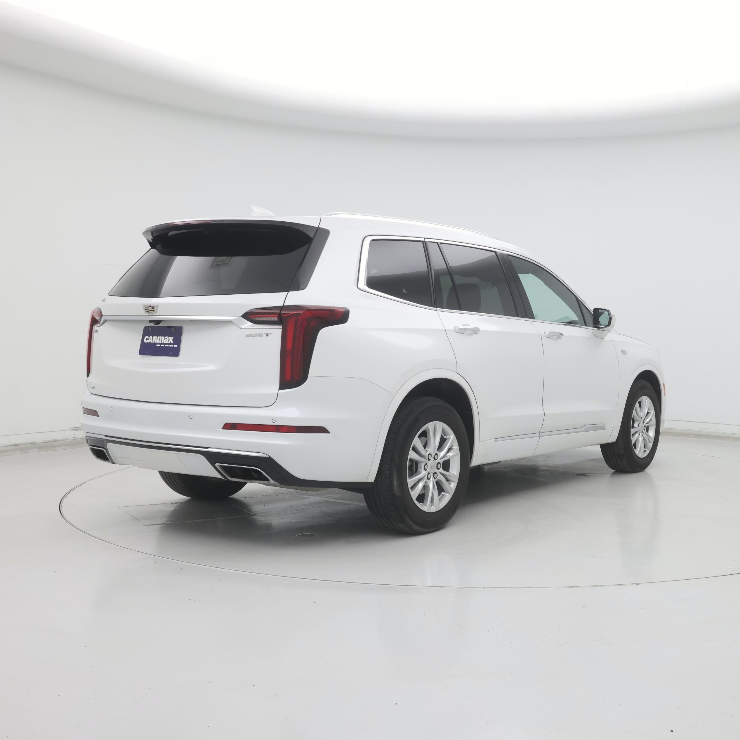 Thumbnail: 2024 Cadillac XT6 - 8